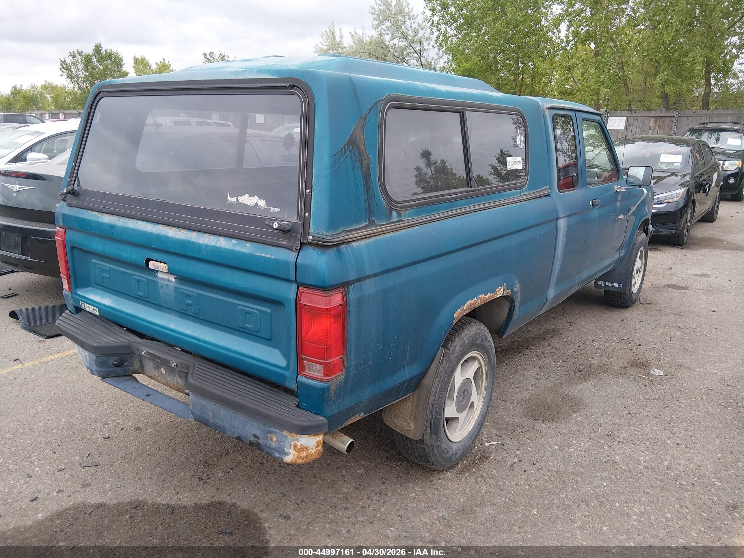 1992 Ford Ranger Super Cab Синий vin: 1FTCR15X7NPA95136