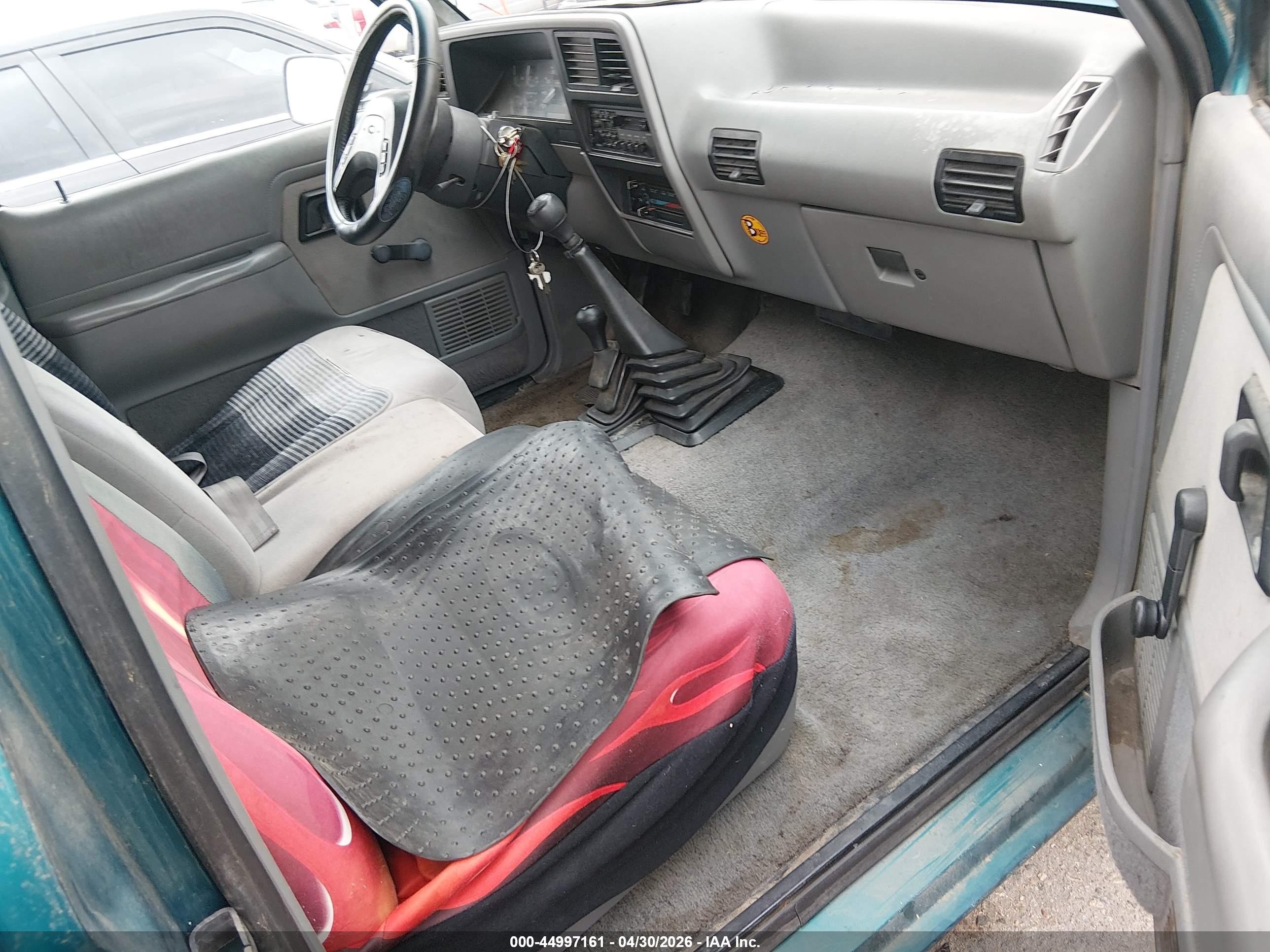 1992 Ford Ranger Super Cab Синий vin: 1FTCR15X7NPA95136