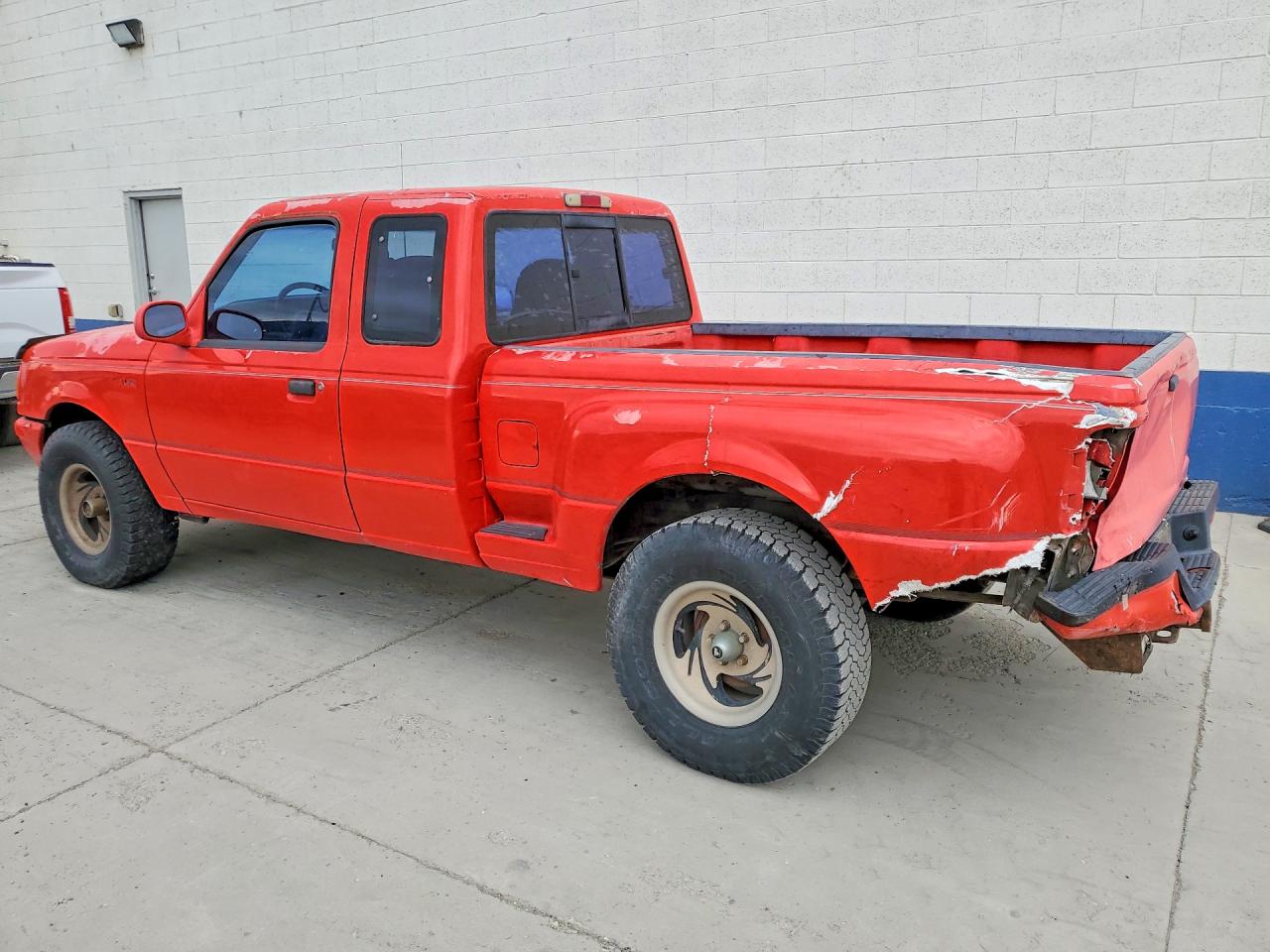 1994 Ford Ranger Super Cab Red vin: 1FTCR15X7RPA42135
