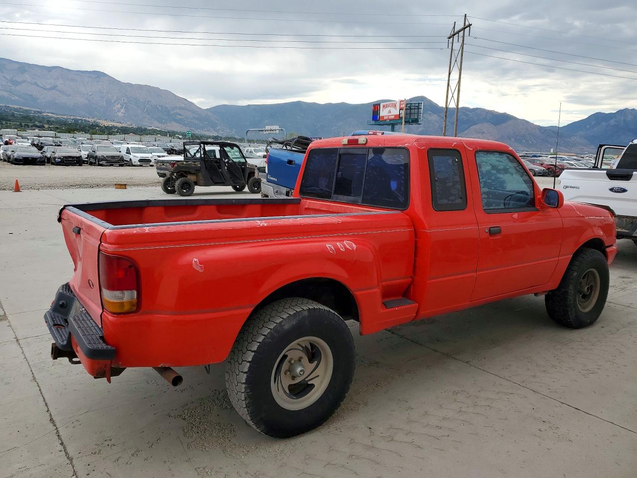 1994 Ford Ranger Super Cab Red vin: 1FTCR15X7RPA42135