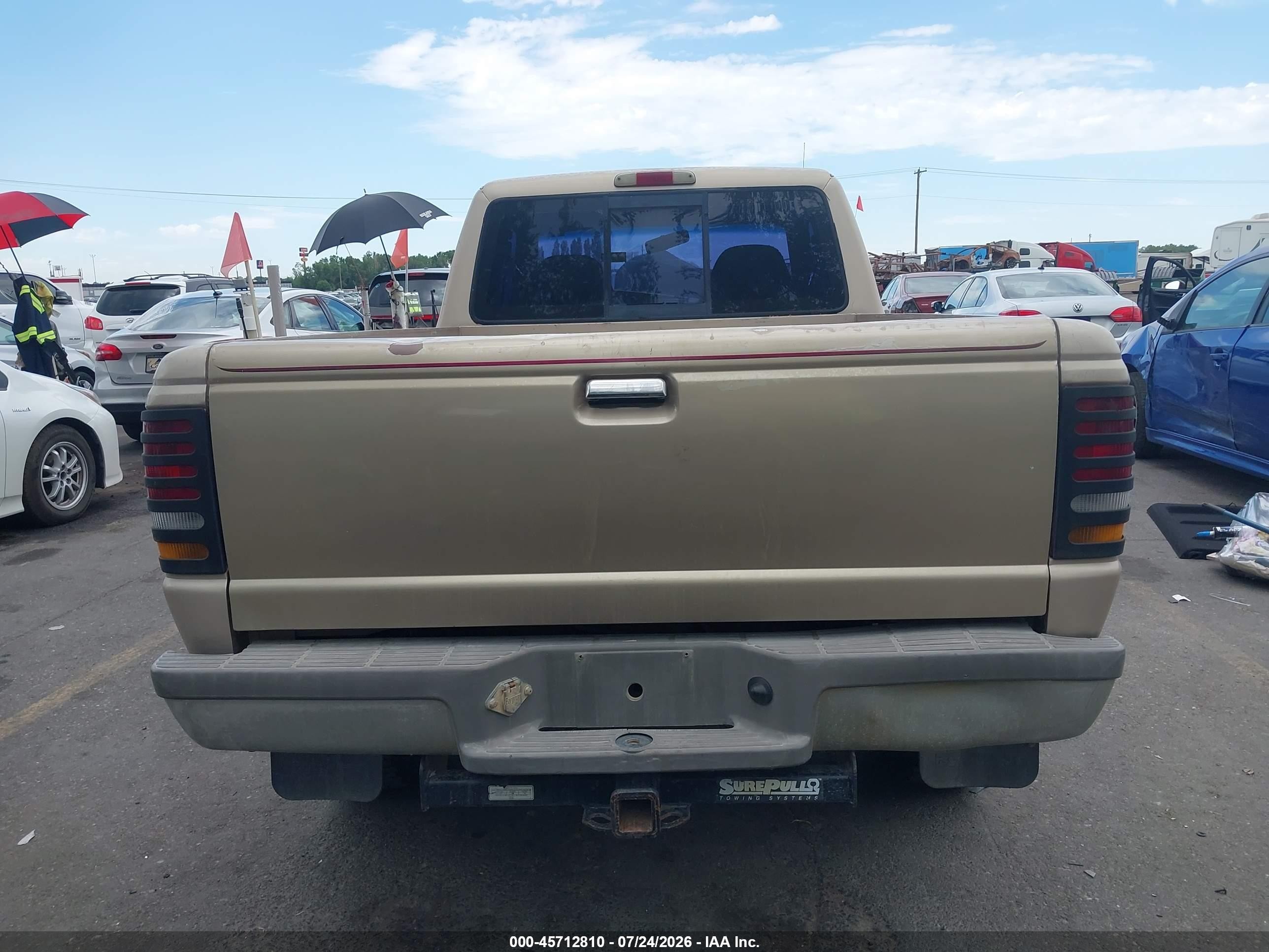 1995 Ford Ranger Super Cab Gold vin: 1FTCR15X7SPA23543