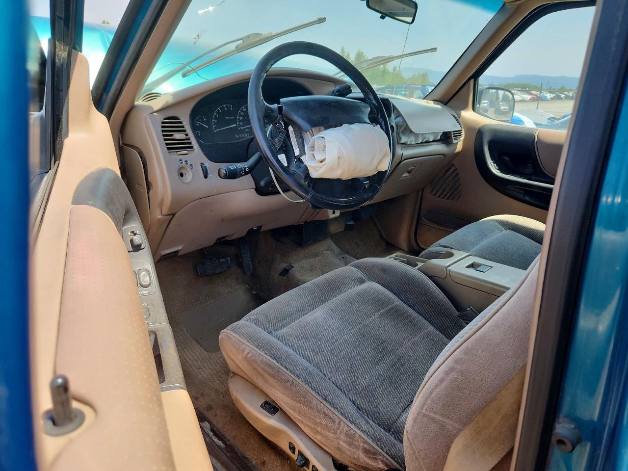 1997 Ford Ranger Super Cab Green vin: 1FTCR15X7VPA10781