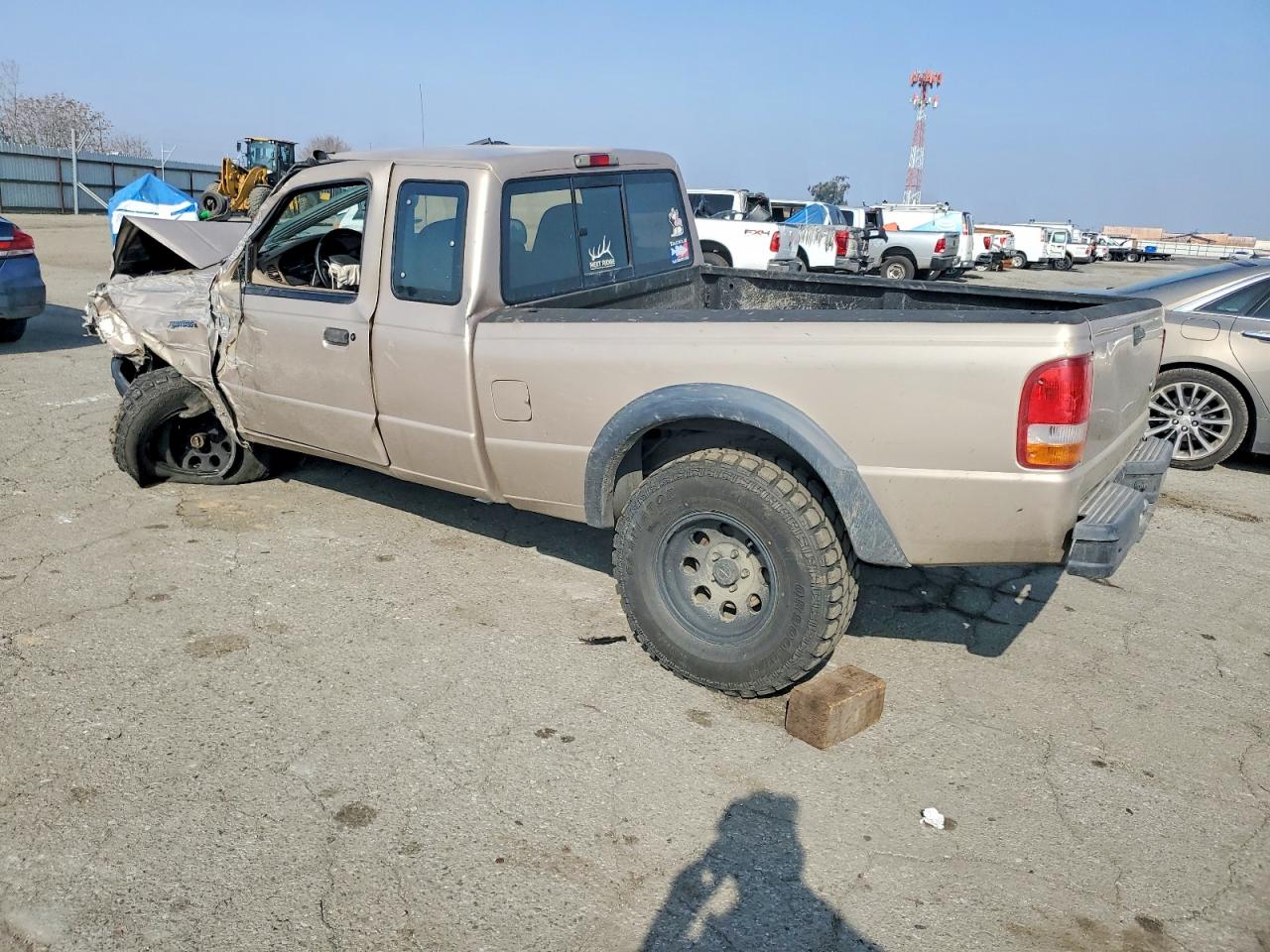 1997 Ford Ranger Super Cab Tan vin: 1FTCR15X9VTA28044