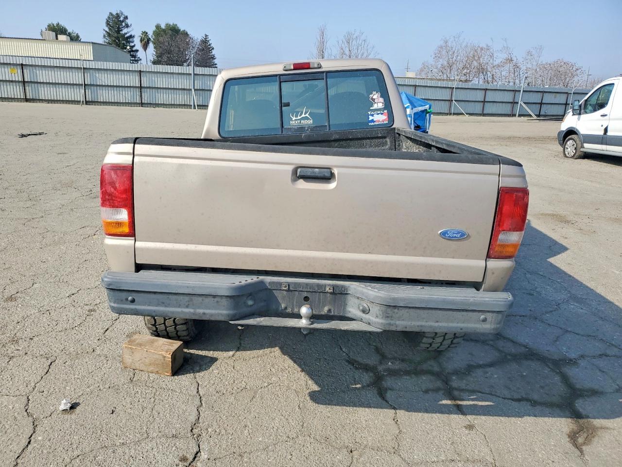 1997 Ford Ranger Super Cab Tan vin: 1FTCR15X9VTA28044
