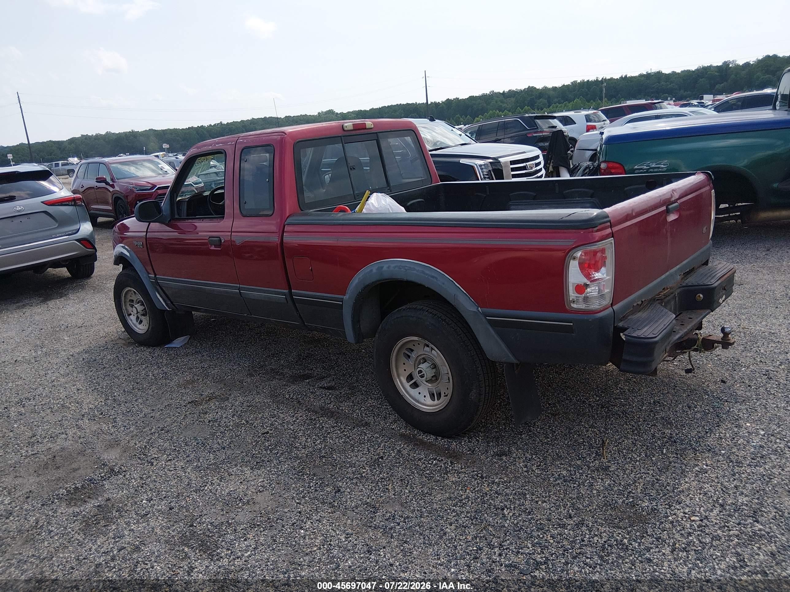 1994 Ford Ranger Super Cab Red vin: 1FTCR15XXRTA63584