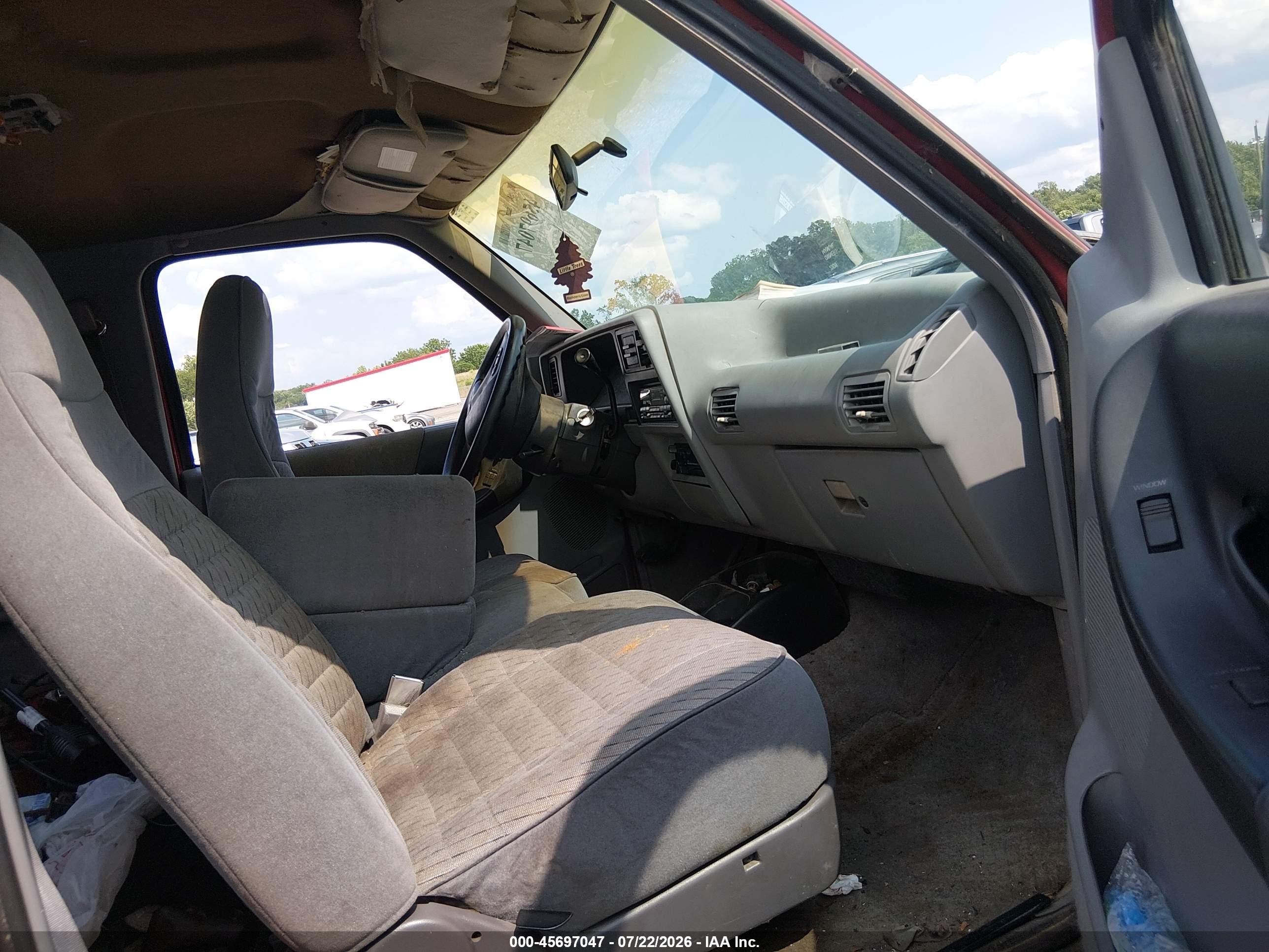 1994 Ford Ranger Super Cab Red vin: 1FTCR15XXRTA63584
