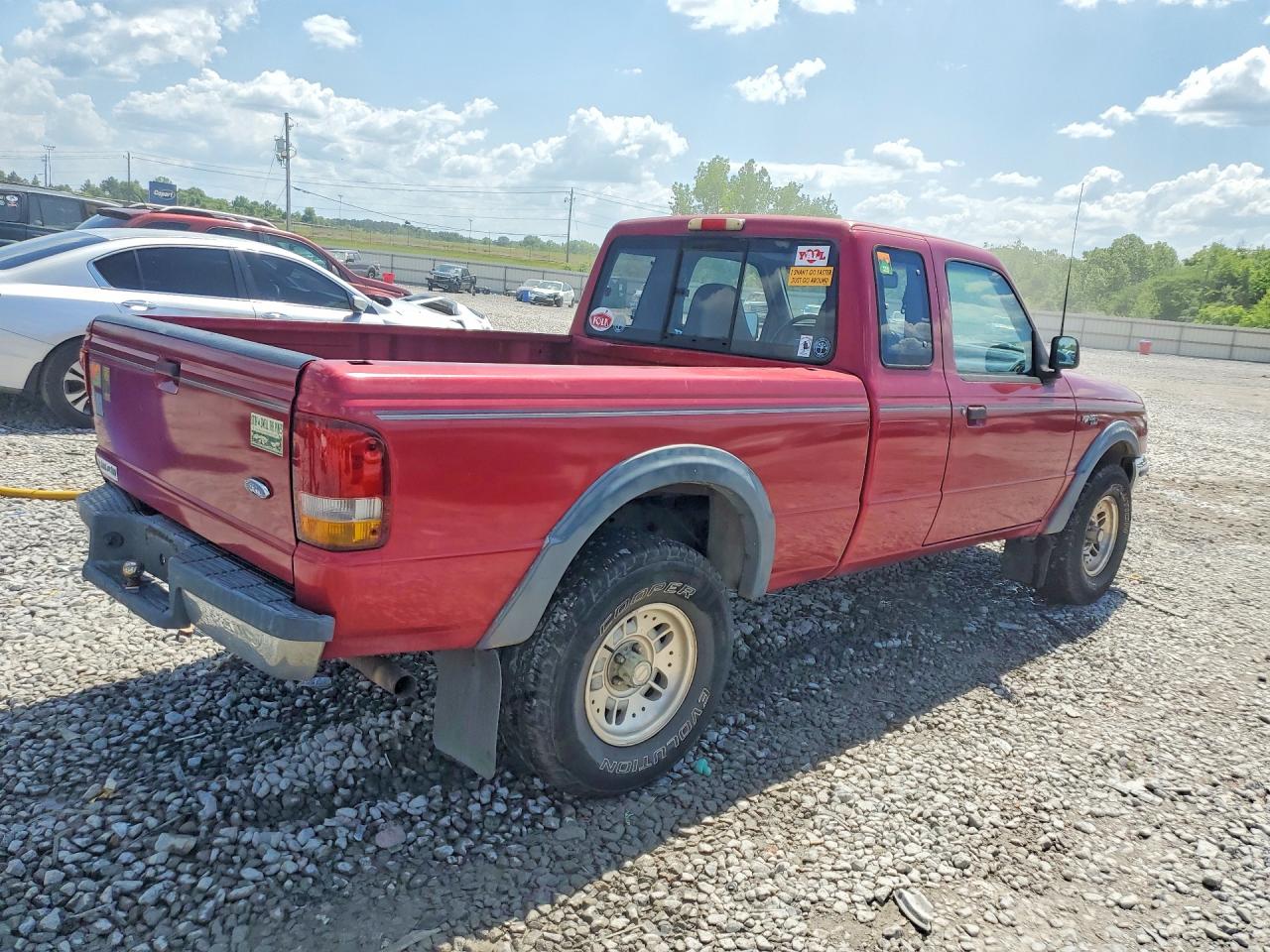 1994 Ford Ranger Super Cab Red vin: 1FTCR15XXRTA81275