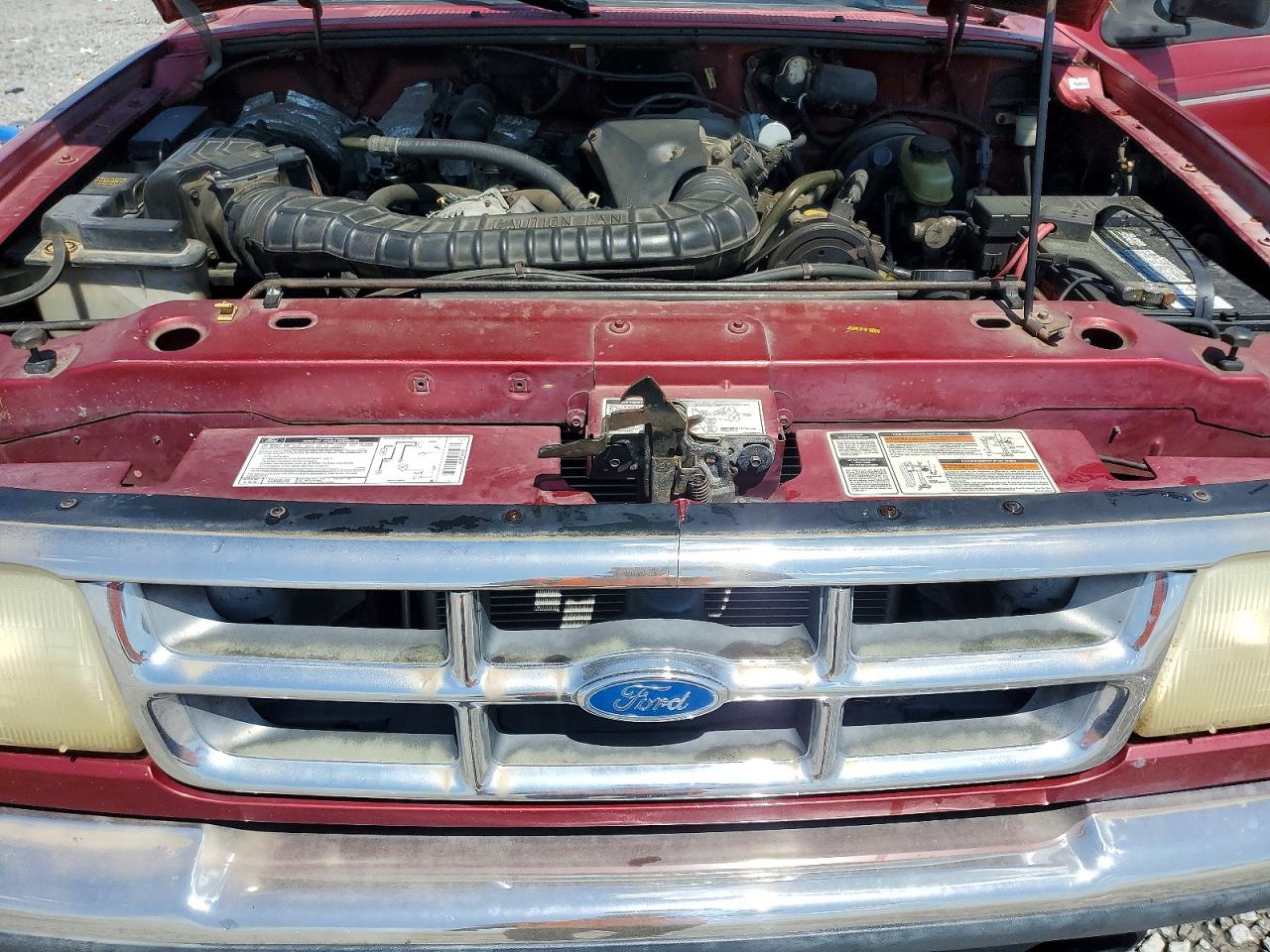 1994 Ford Ranger Super Cab Red vin: 1FTCR15XXRTA81275
