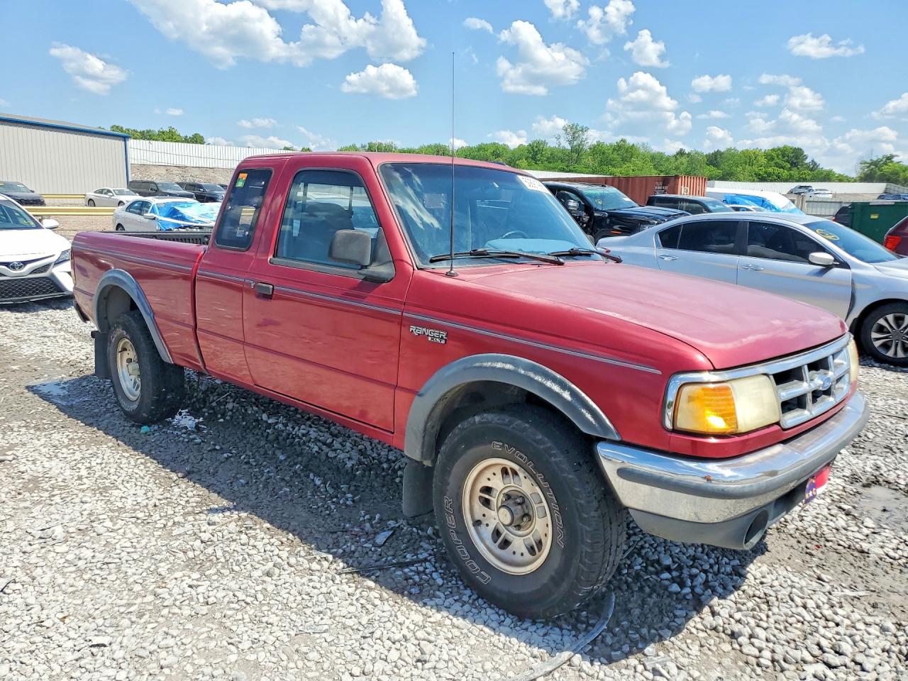 1994 Ford Ranger Super Cab Red vin: 1FTCR15XXRTA81275