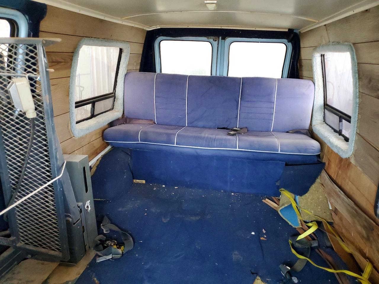 1984 Ford Econoline E150 Van Blue vin: 1FTDE14H8EHA88927