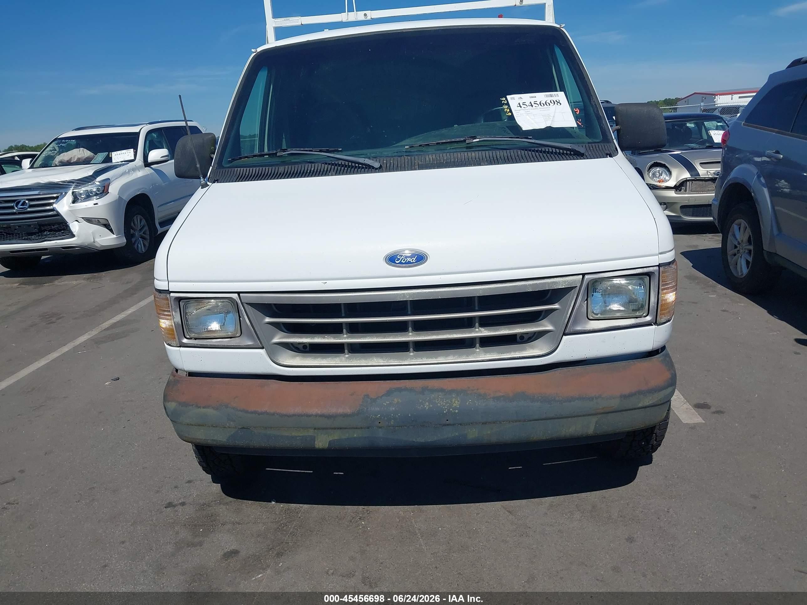 1992 Ford Econoline E150 Van Белый vin: 1FTDE14Y2NHB04278