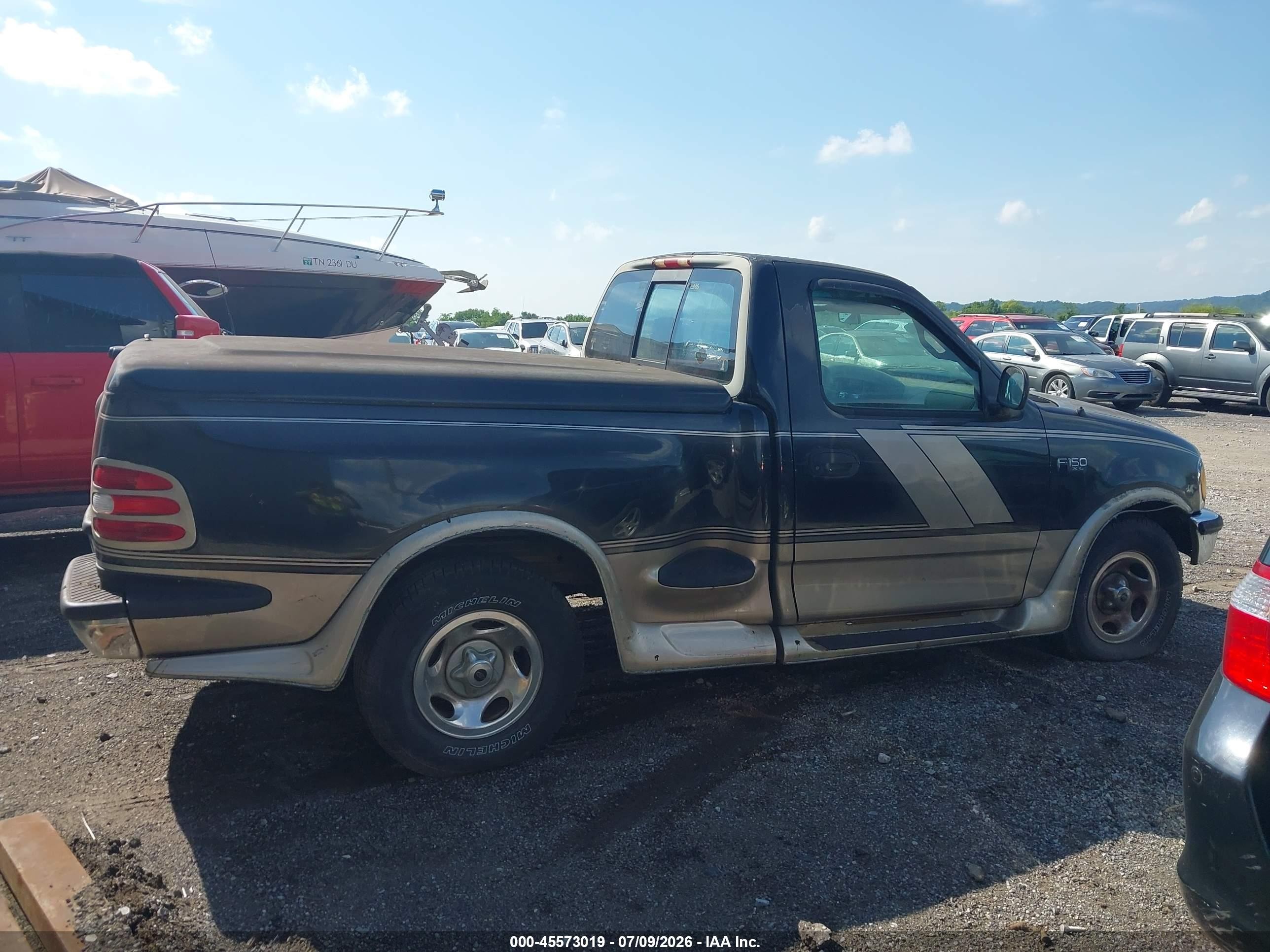 1997 Ford F150   Black vin: 1FTDF0721VKC06950