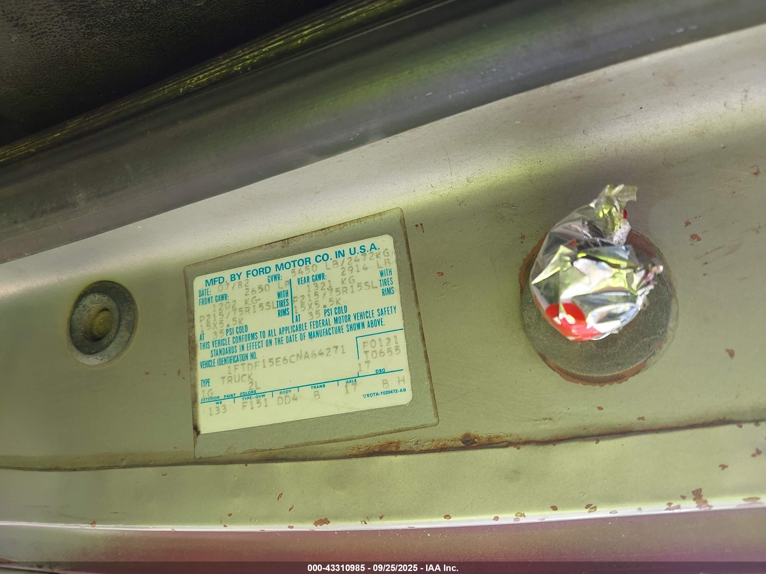 1982 Ford F150   Темно-бордовый vin: 1FTDF15E6CNA64271