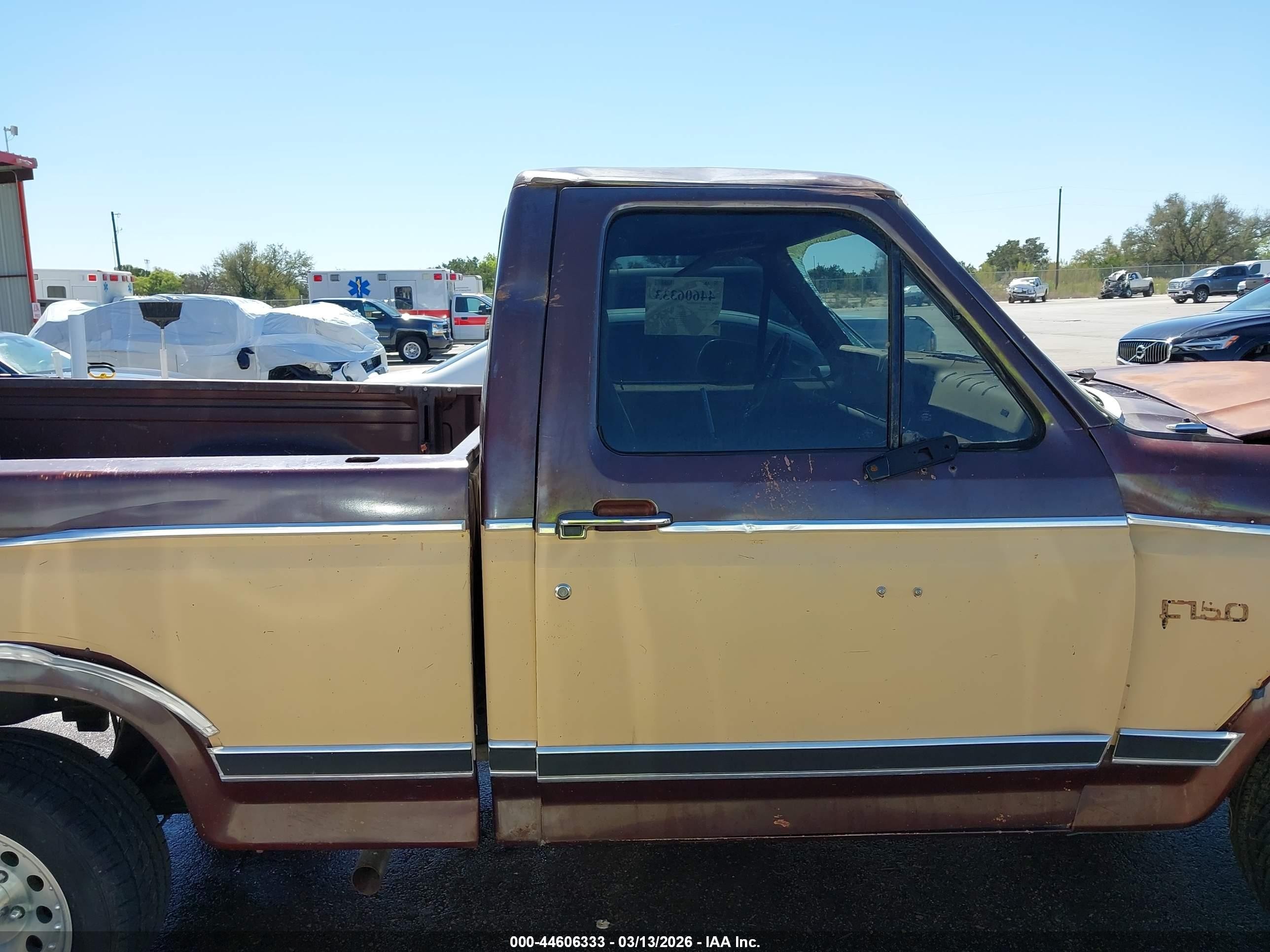 1982 Ford F150   Gray vin: 1FTDF15F2CNA13892