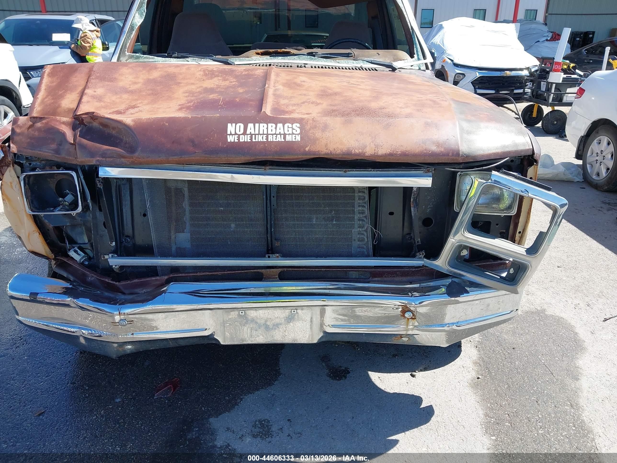 1982 Ford F150   Gray vin: 1FTDF15F2CNA13892