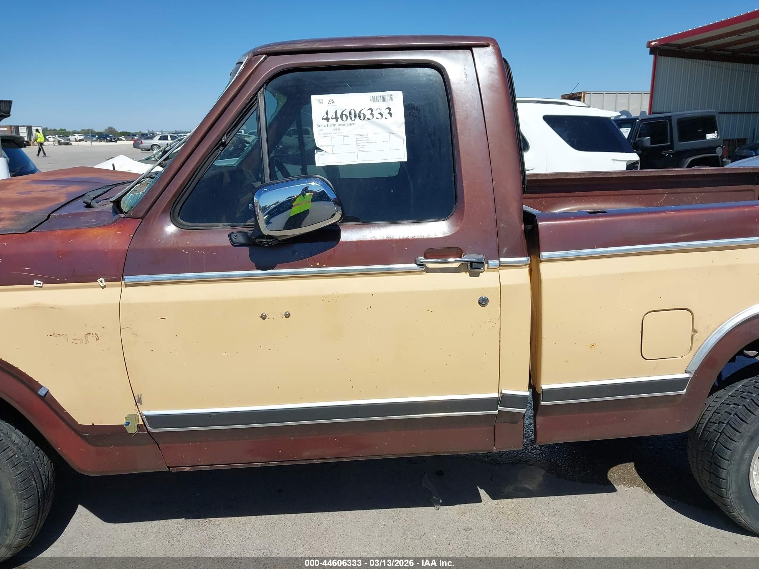 1982 Ford F150   Gray vin: 1FTDF15F2CNA13892