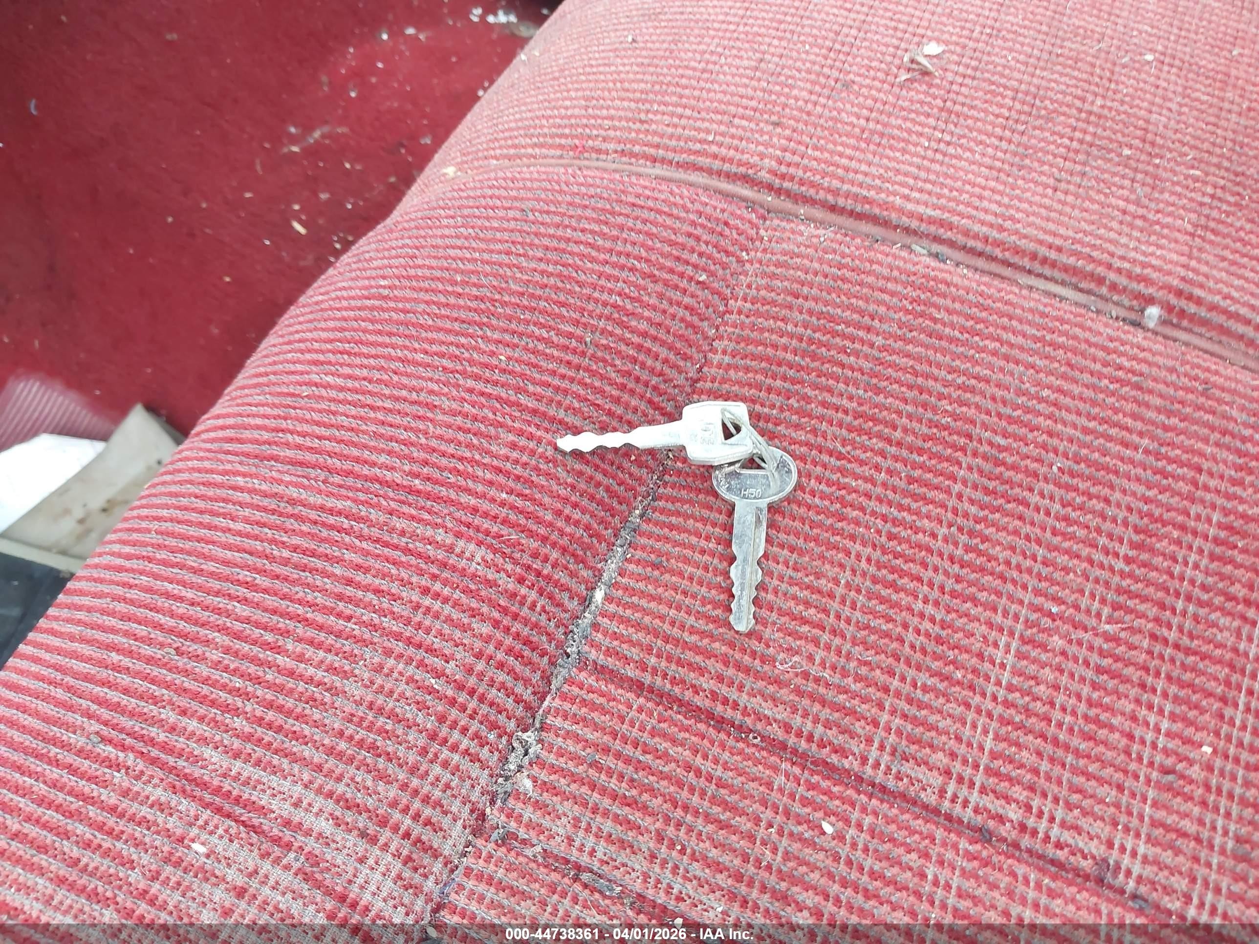 1990 Ford F150   Red vin: 1FTDF15H3LNA00134
