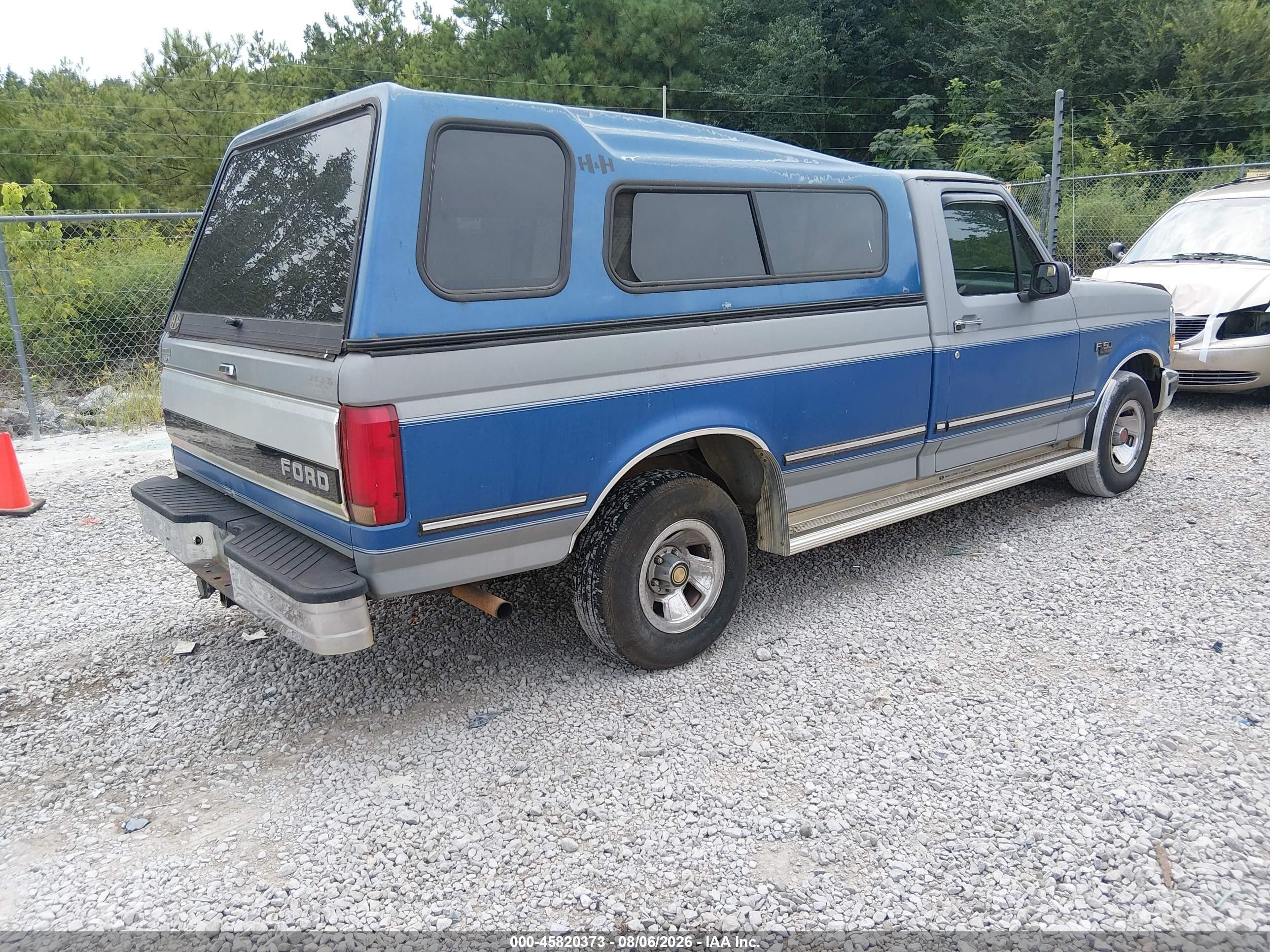 1992 Ford F150   Синий vin: 1FTDF15H4NNB05123