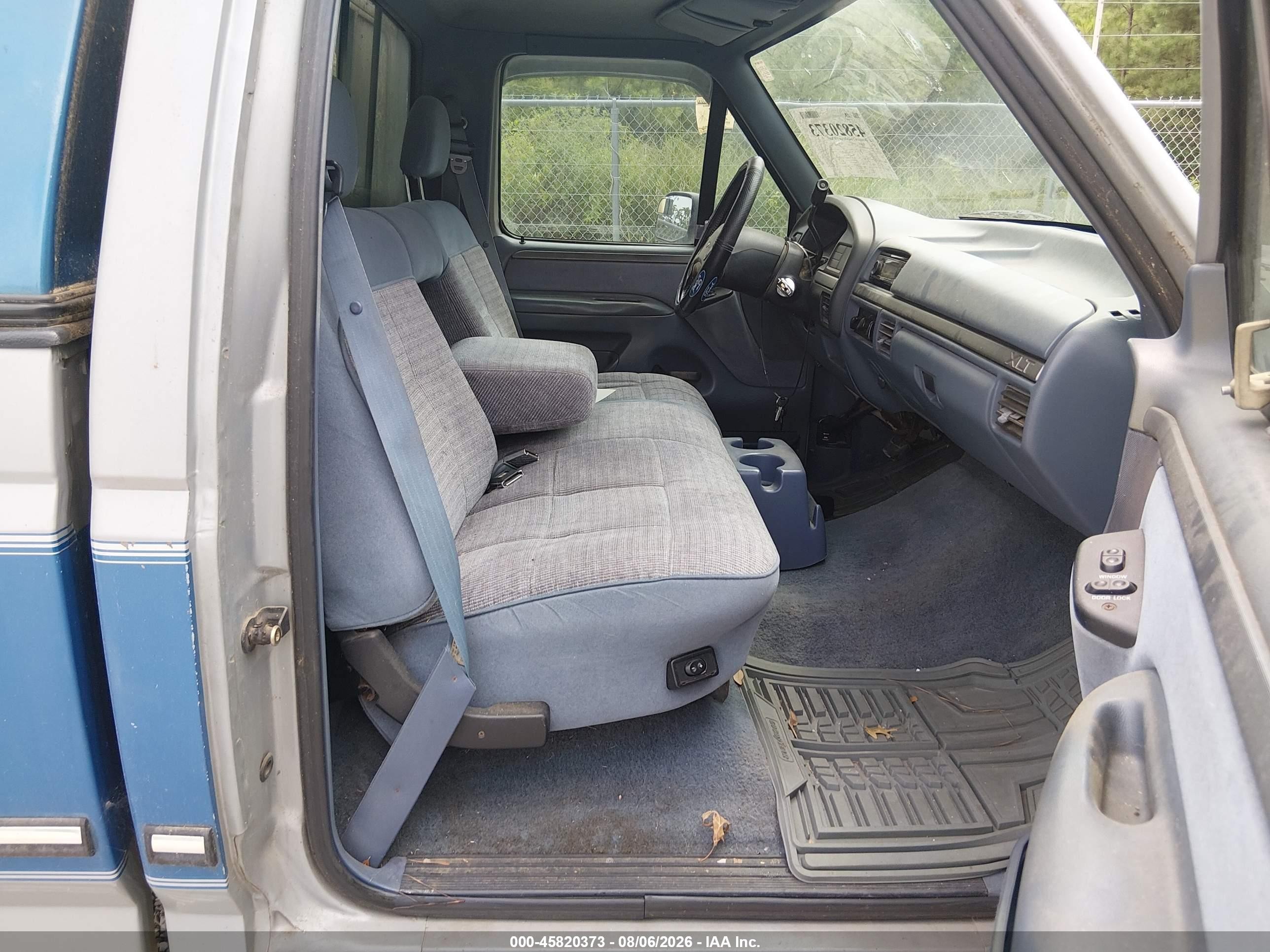 1992 Ford F150   Синий vin: 1FTDF15H4NNB05123