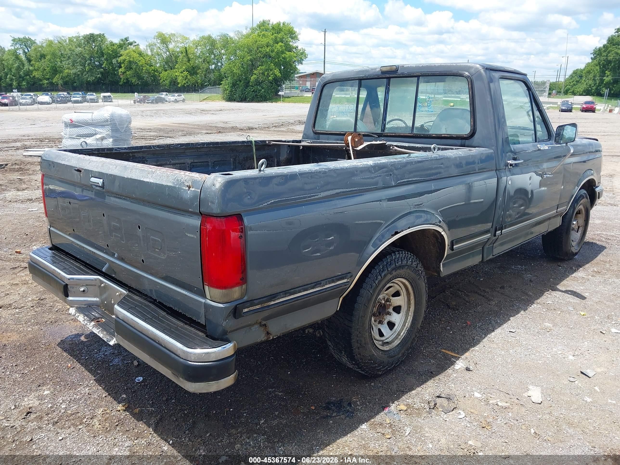 1990 Ford F150   Gray vin: 1FTDF15N0LLA23307