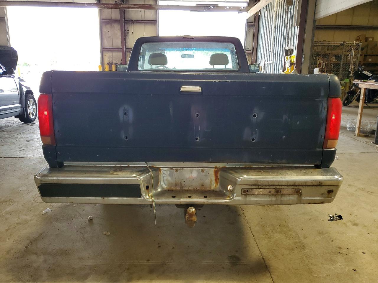1992 Ford F150 Blue vin: 1FTDF15N0NLA56195
