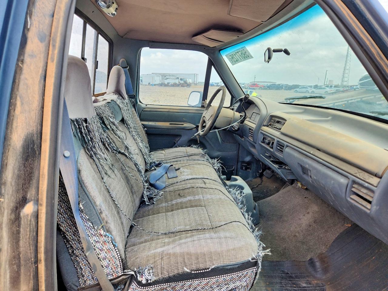 1993 Ford F-150 Blue vin: 1FTDF15N0PLA47130