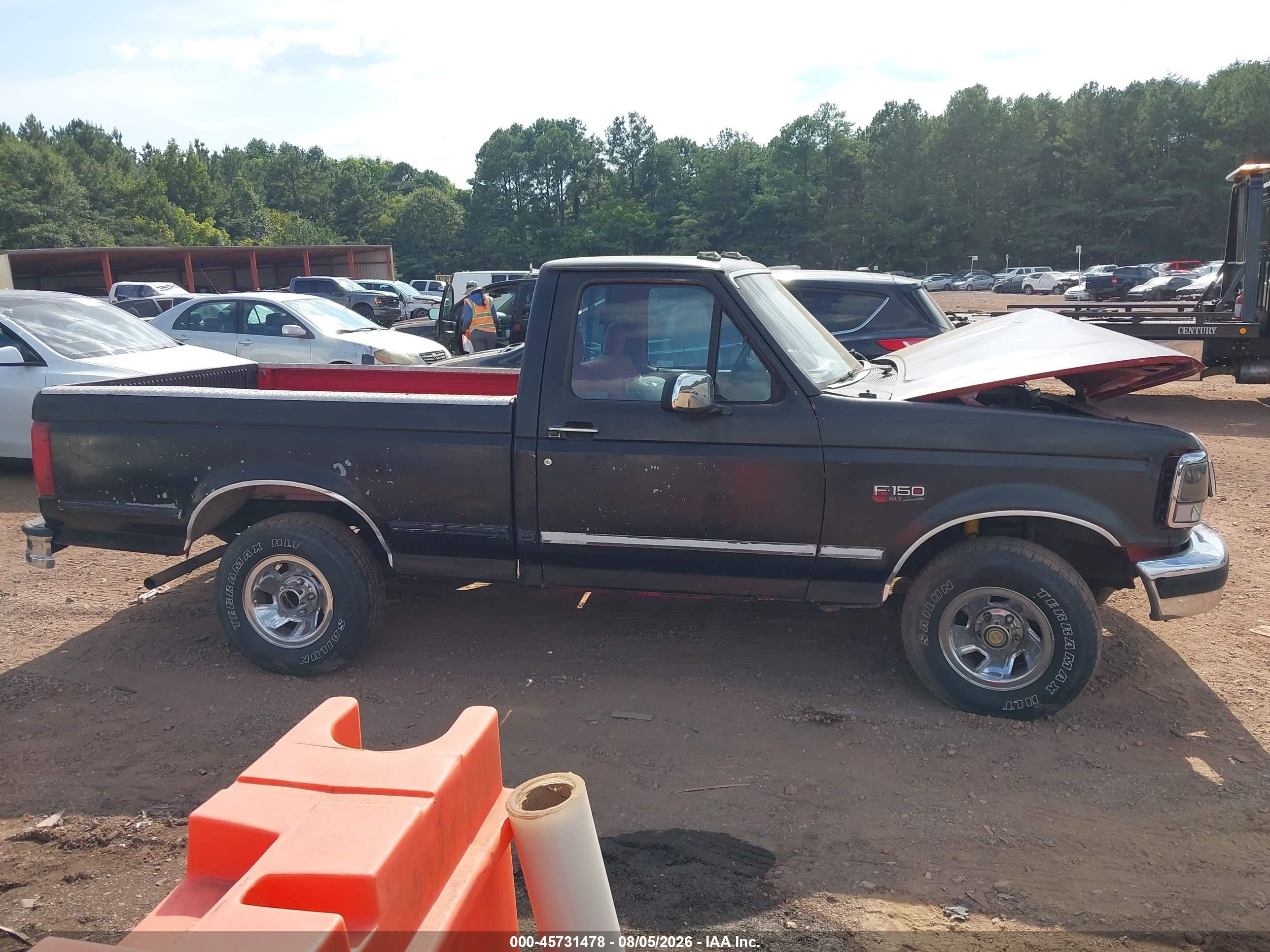 1993 Ford F150   Black vin: 1FTDF15N0PNA66815