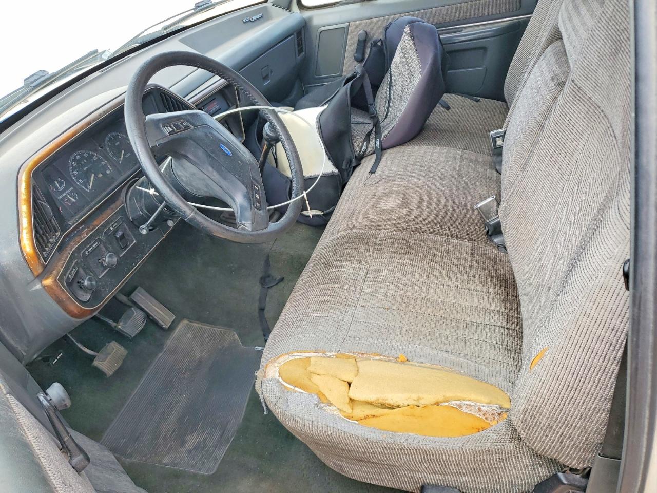 1990 Ford F150 White vin: 1FTDF15N1LPA59452