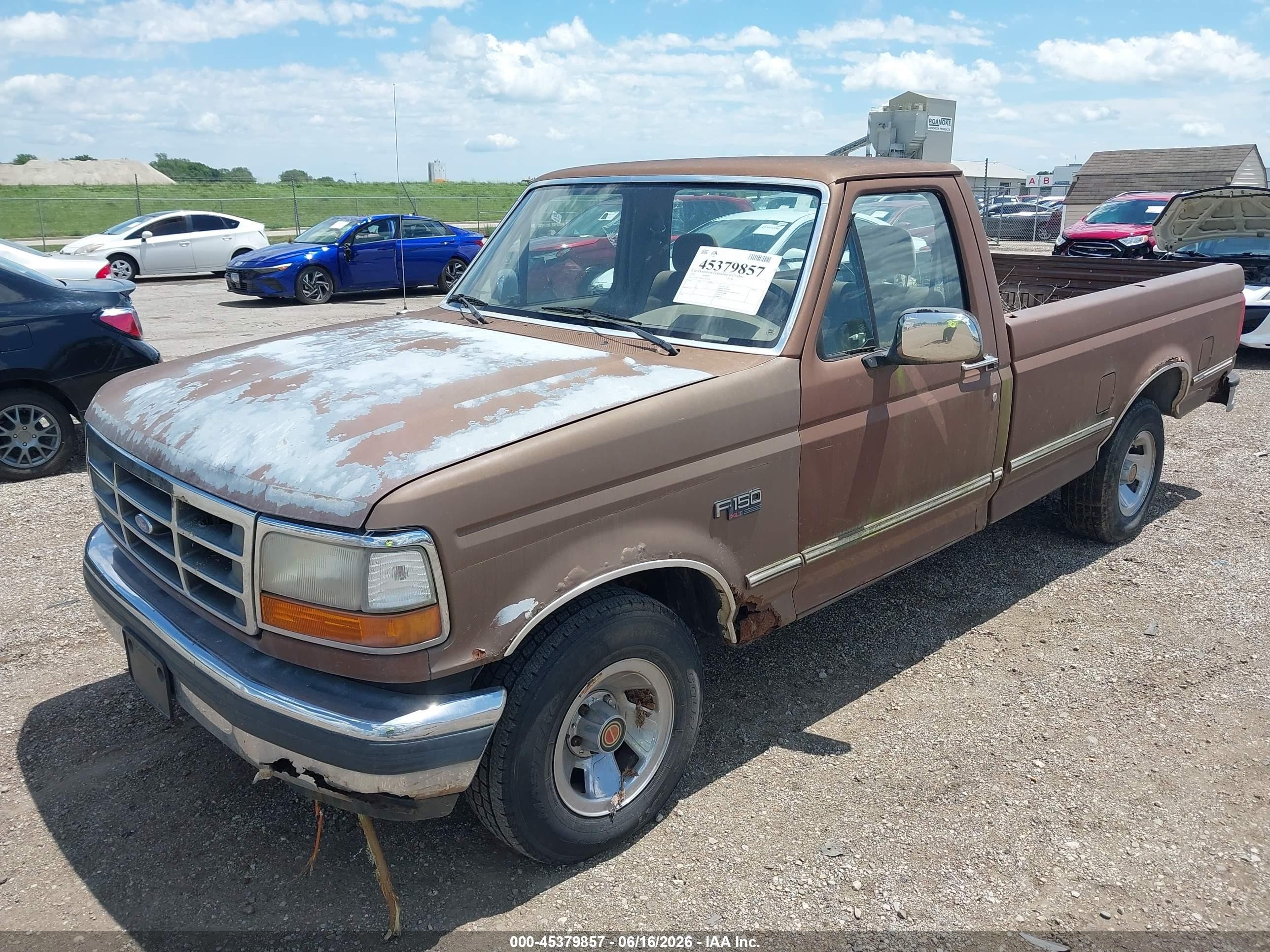 1992 Ford F150   Brown vin: 1FTDF15N1NLA33850