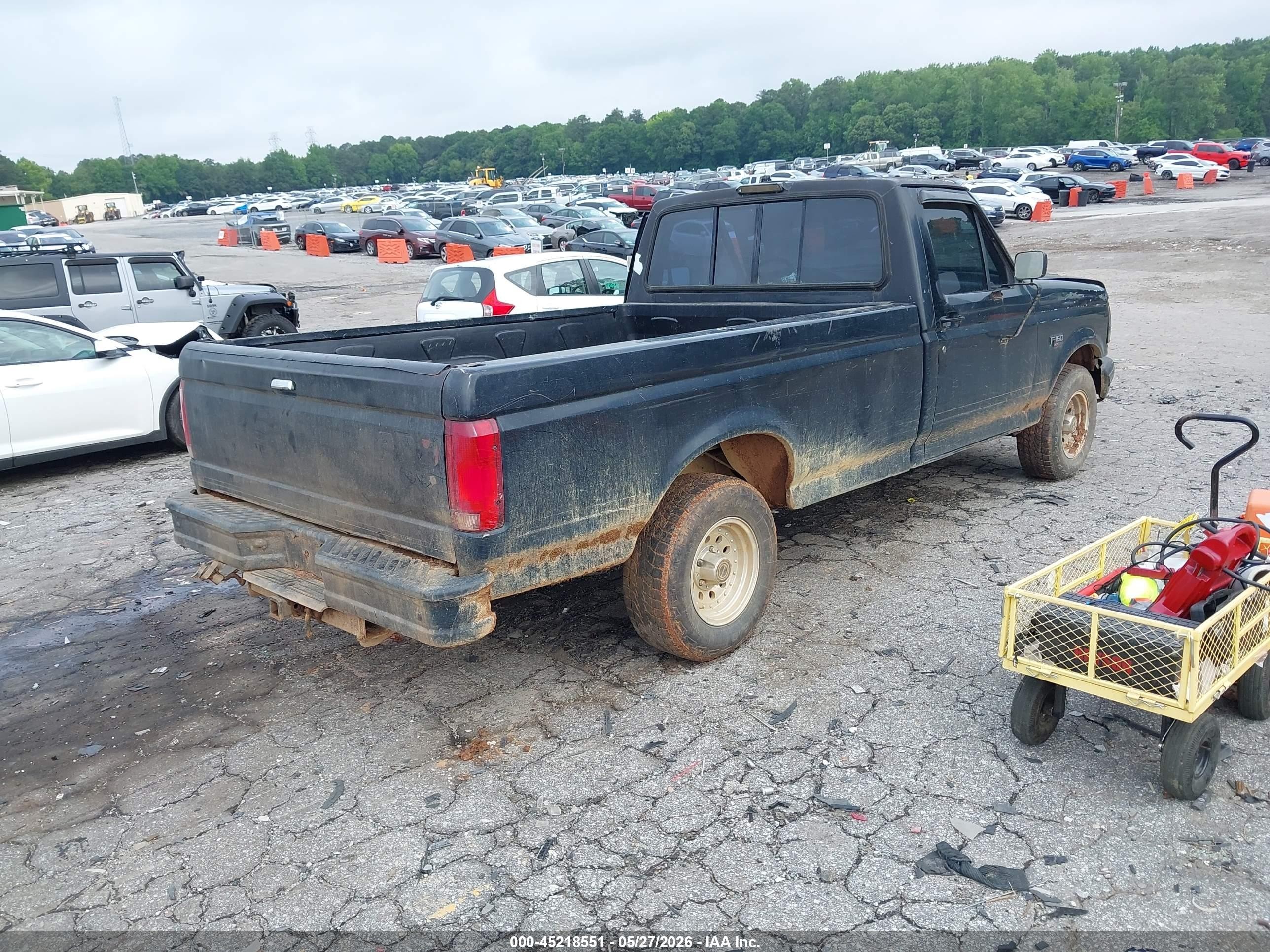1992 Ford F150   Black vin: 1FTDF15N1NLA73913