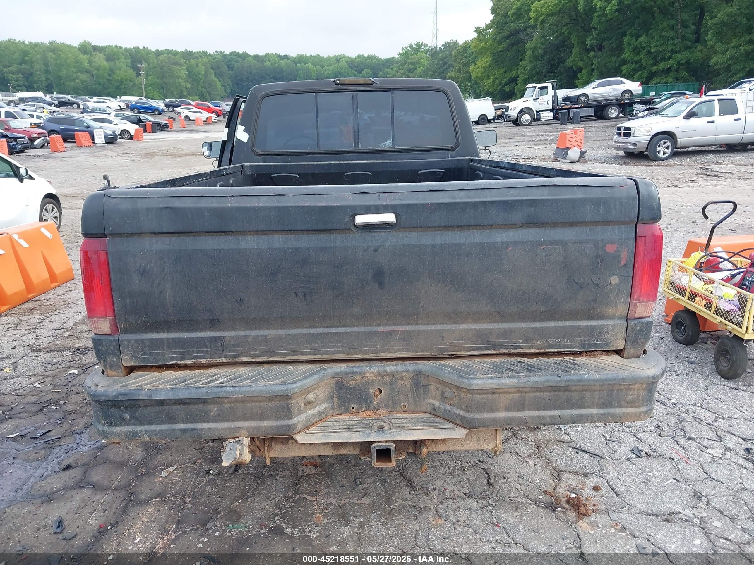 1992 Ford F150   Black vin: 1FTDF15N1NLA73913
