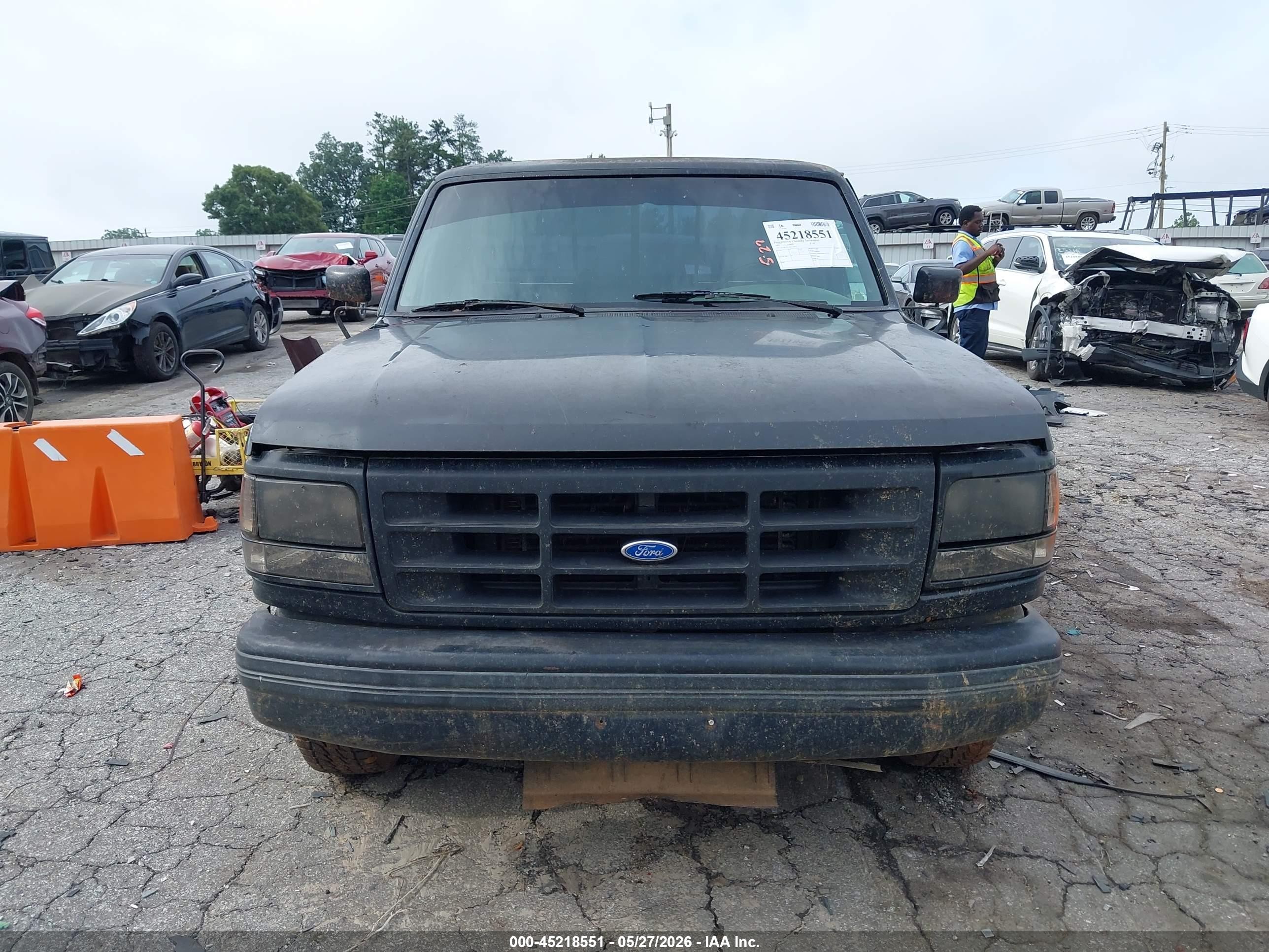 1992 Ford F150   Black vin: 1FTDF15N1NLA73913