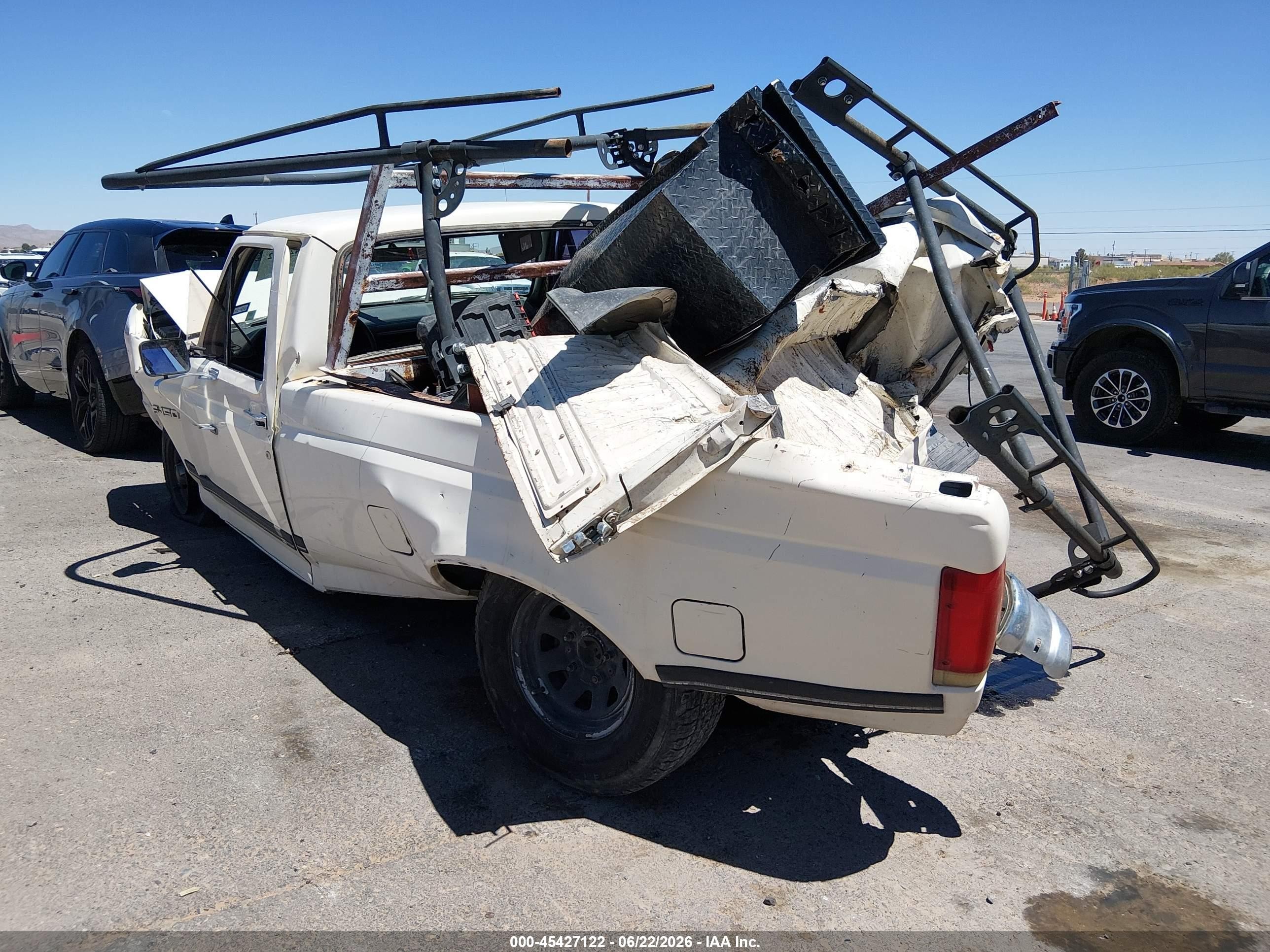 1989 Ford F150   White vin: 1FTDF15N2KPA97111