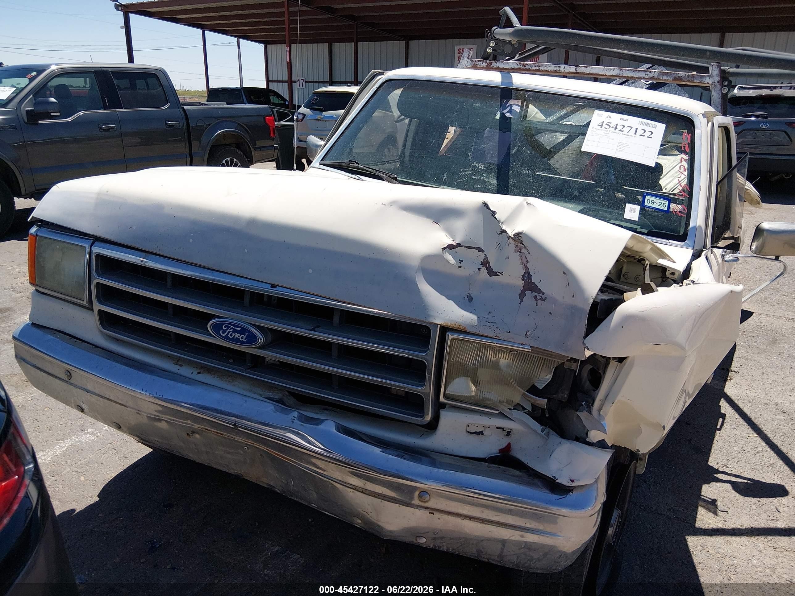 1989 Ford F150   White vin: 1FTDF15N2KPA97111