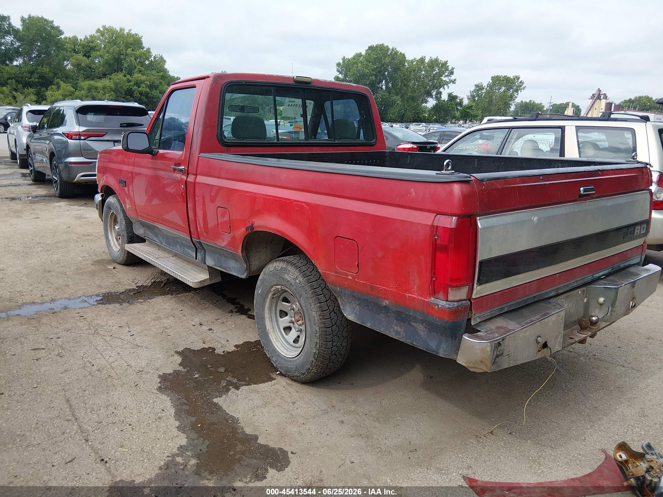 1992 Ford F150   Red vin: 1FTDF15N4NNA61517