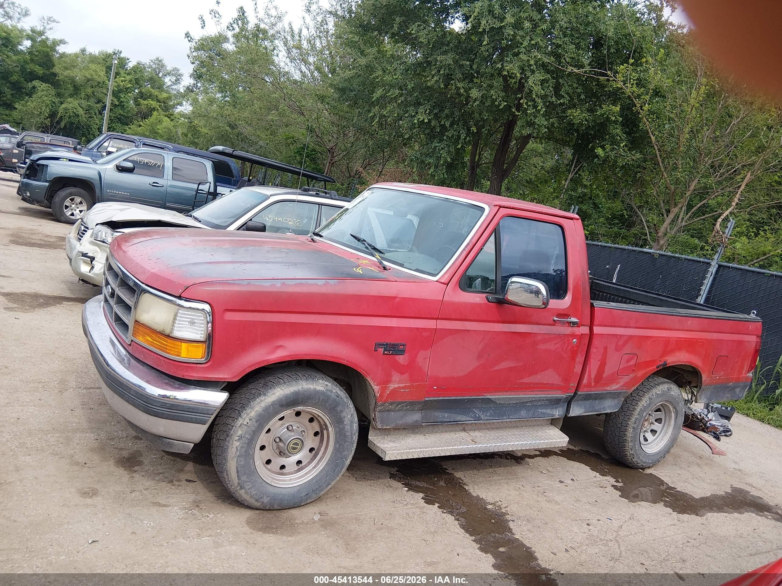 1992 Ford F150   Red vin: 1FTDF15N4NNA61517