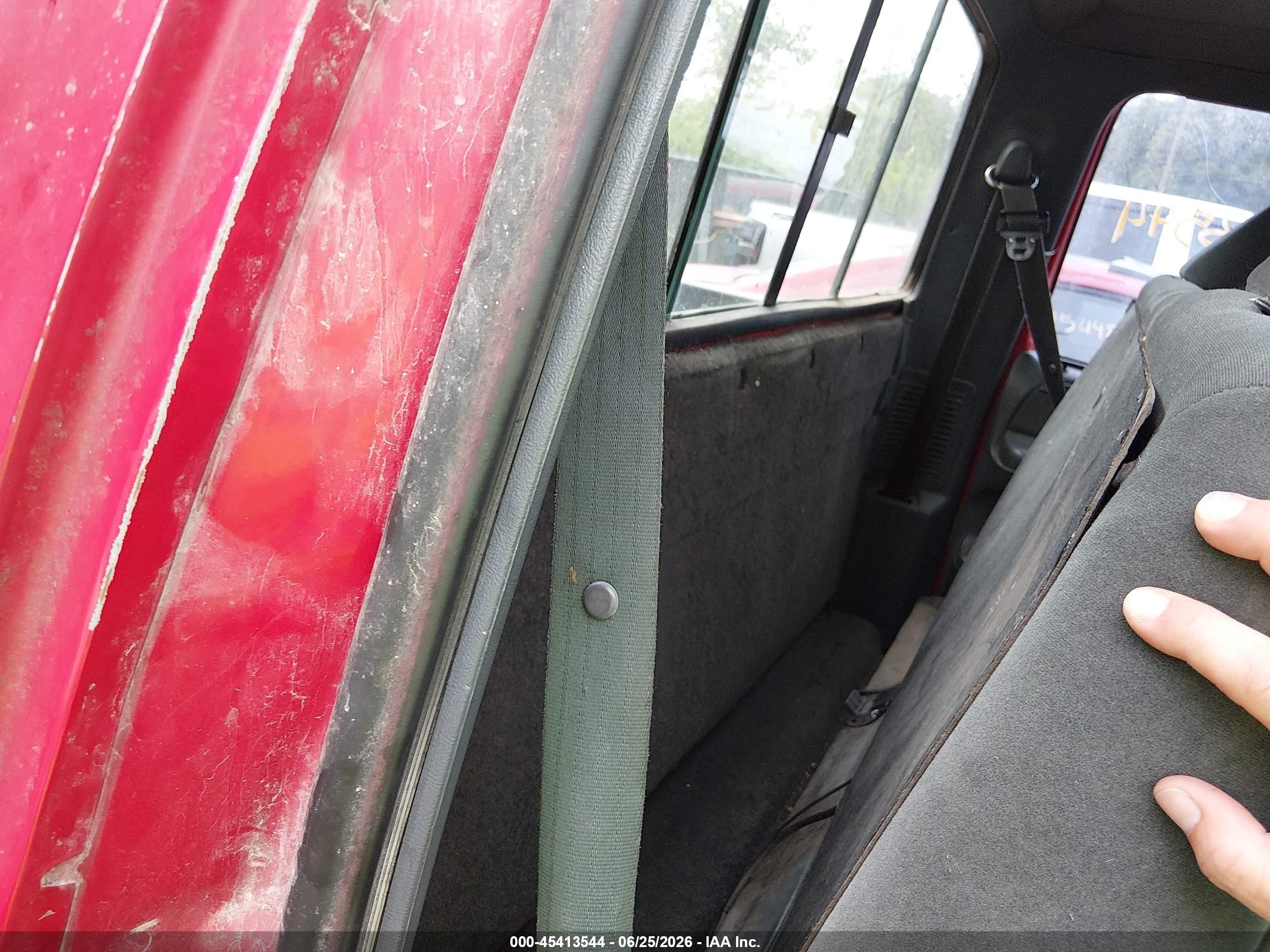 1992 Ford F150   Red vin: 1FTDF15N4NNA61517