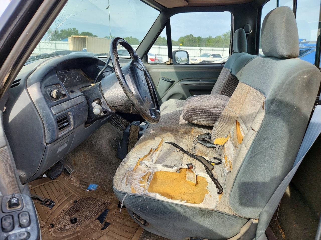 1993 Ford F150 Black vin: 1FTDF15N5PNA91970
