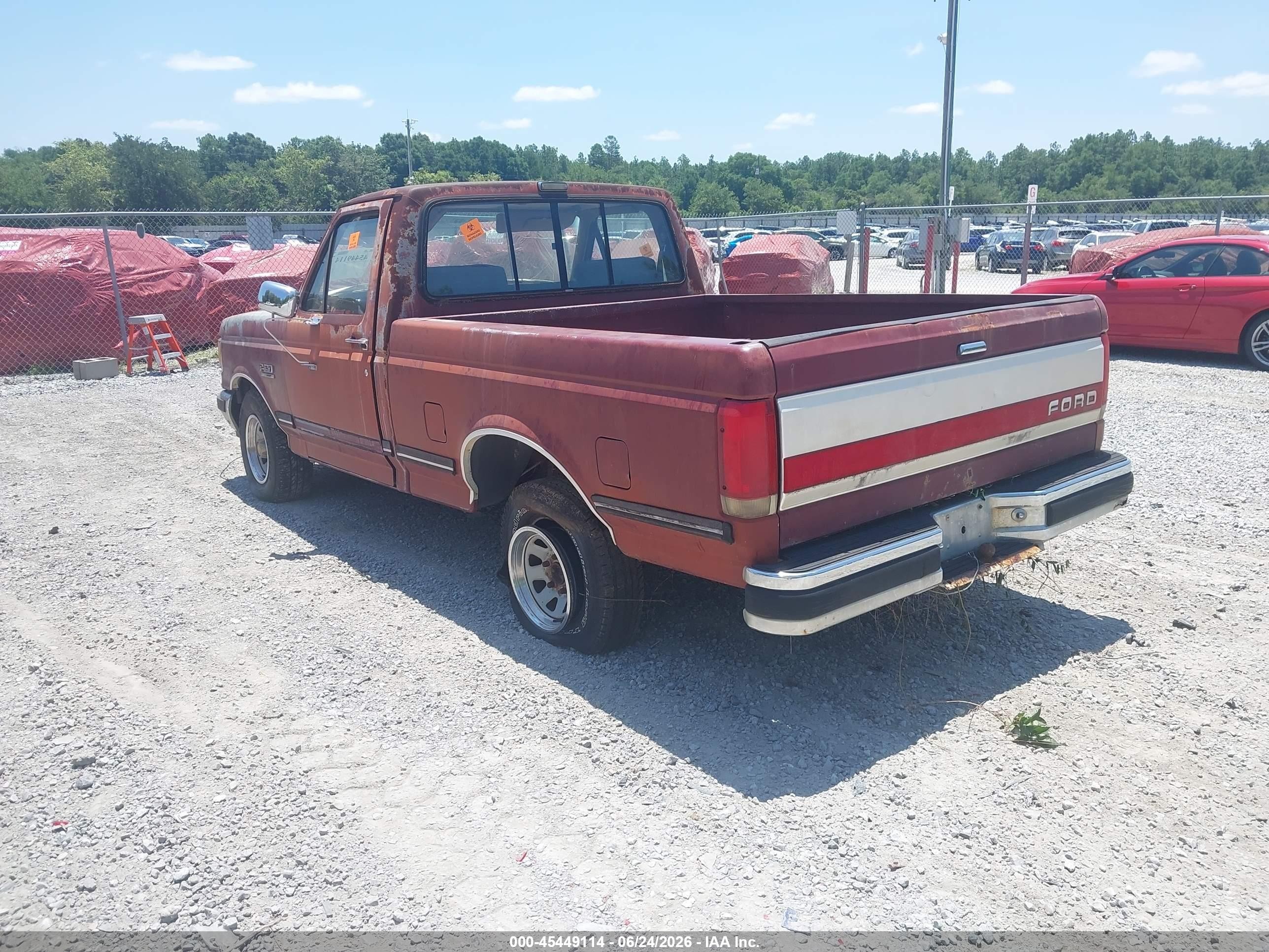 1989 Ford F150   Red vin: 1FTDF15N7KNB79914