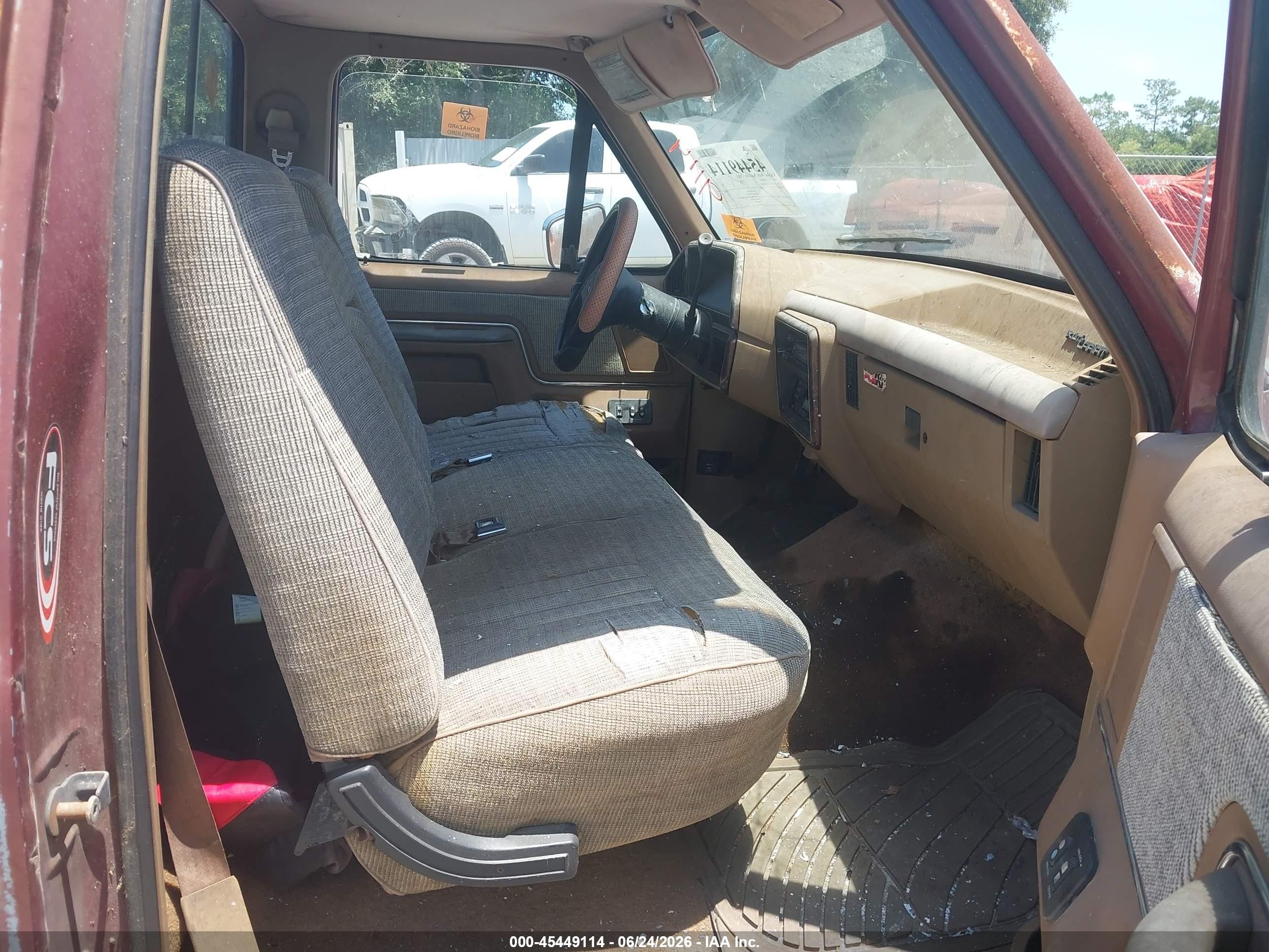 1989 Ford F150   Red vin: 1FTDF15N7KNB79914