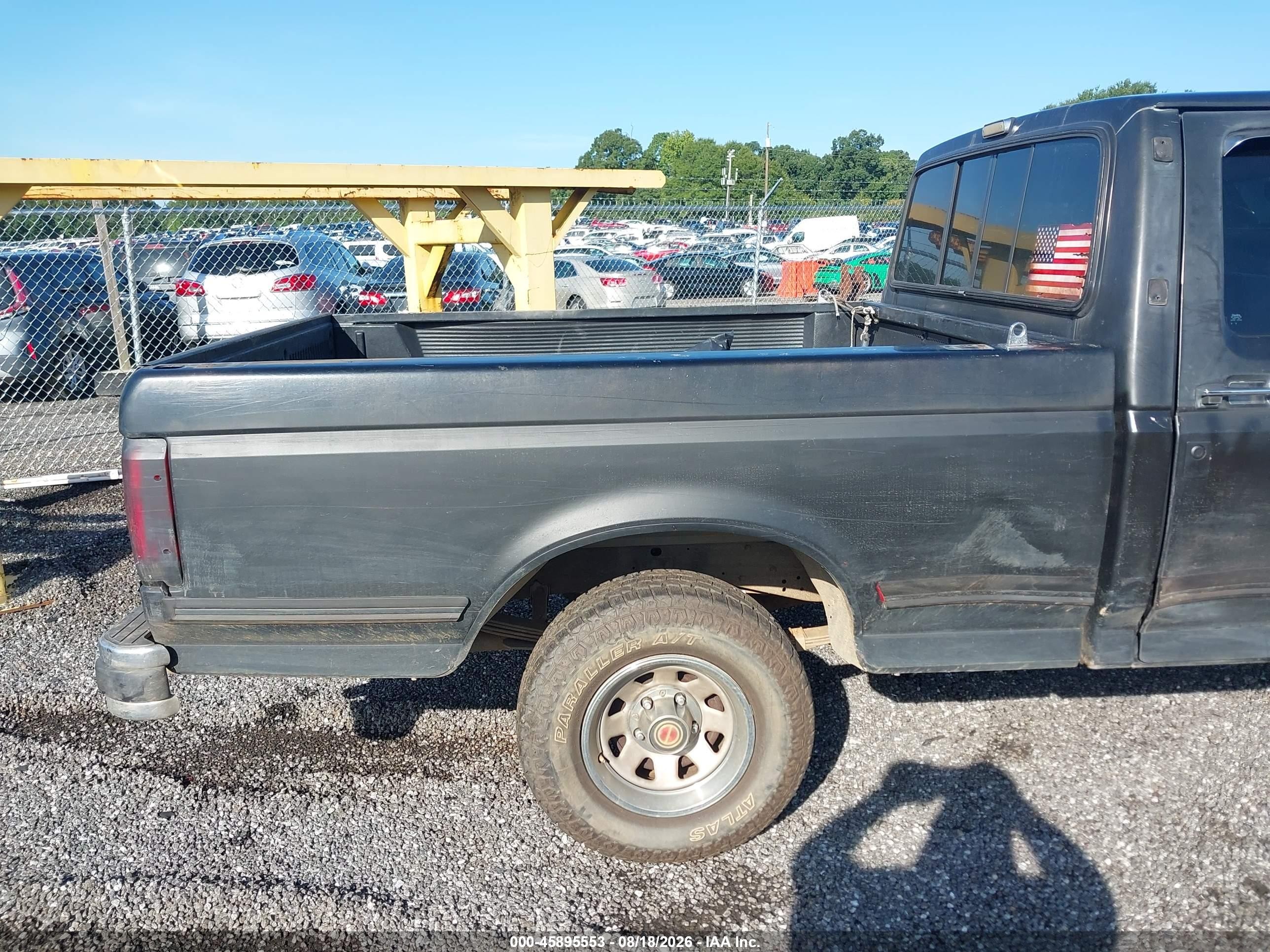 1990 Ford F150   Black vin: 1FTDF15N7LNA14981