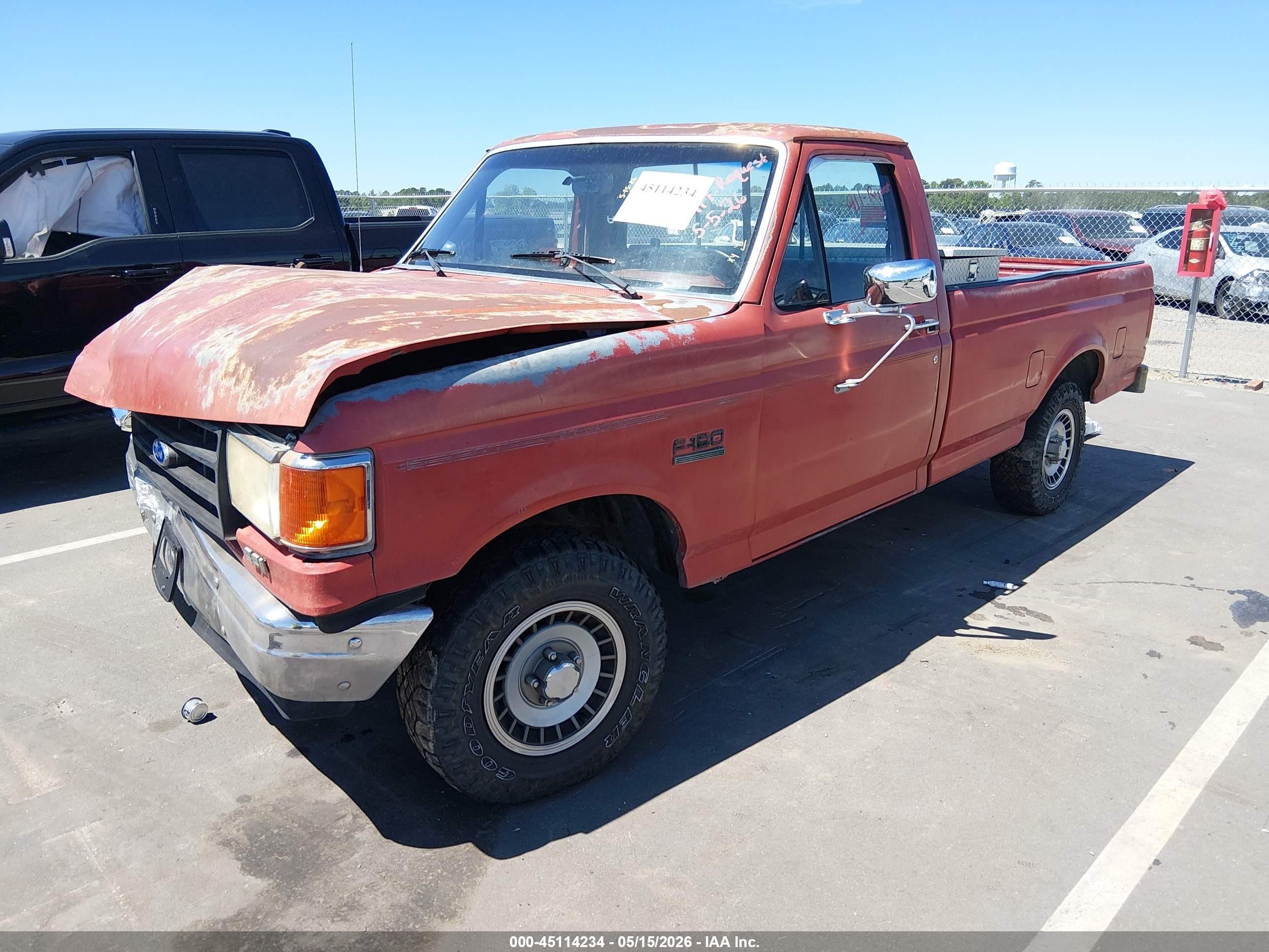 1987 Ford F150   Red vin: 1FTDF15NXHNA09149