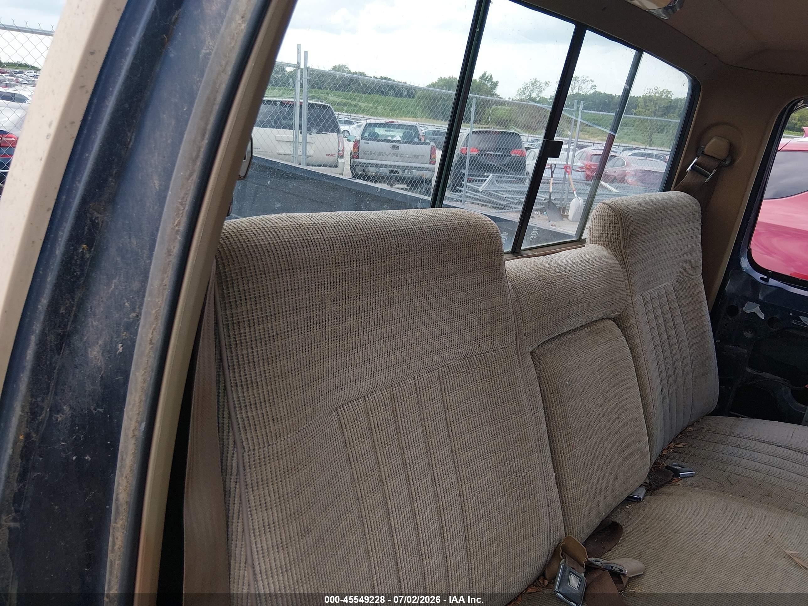 1988 Ford F150   Blue vin: 1FTDF15NXJKA95392