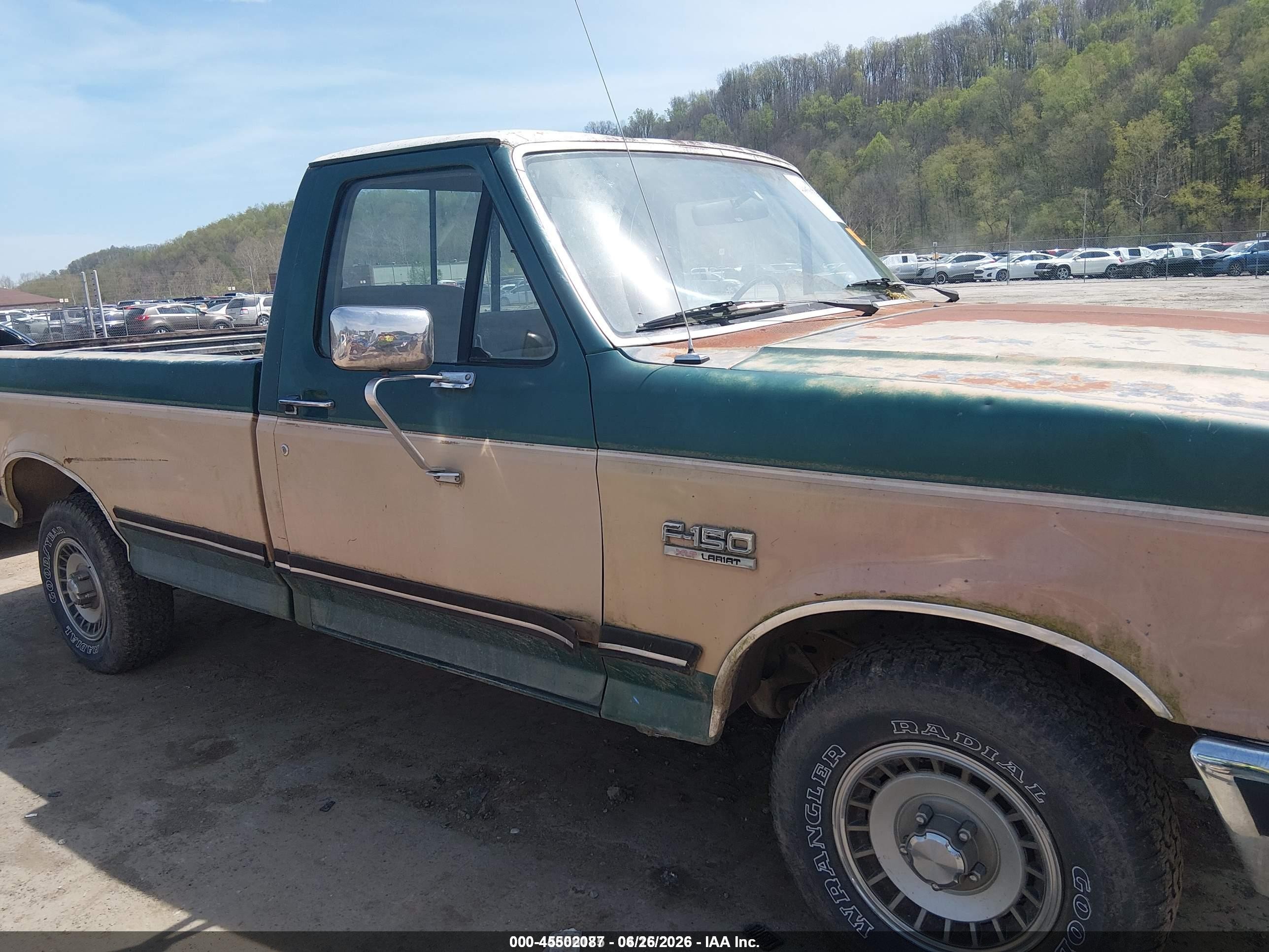 1989 Ford F150   Green vin: 1FTDF15NXKNA12818