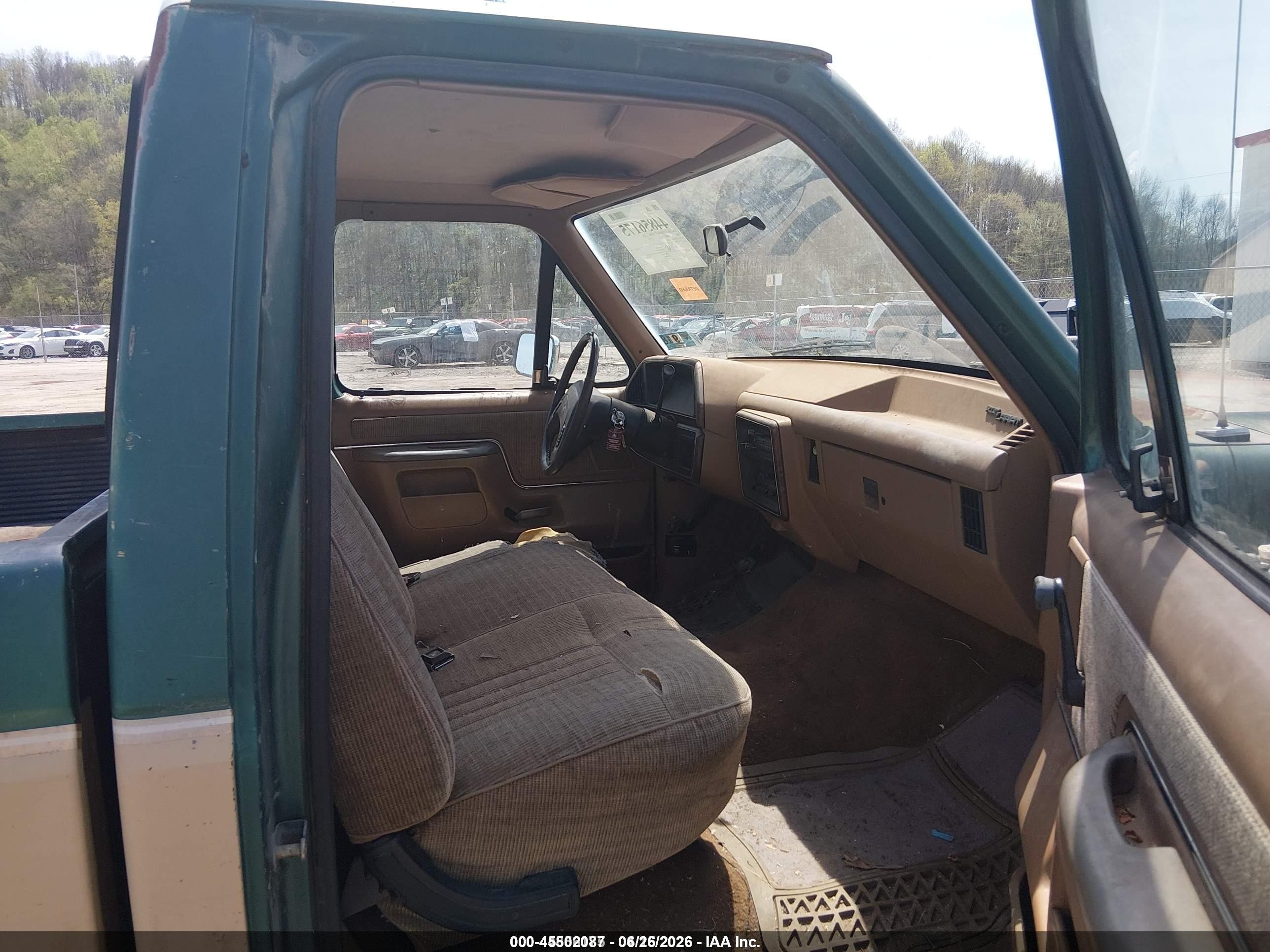 1989 Ford F150   Green vin: 1FTDF15NXKNA12818