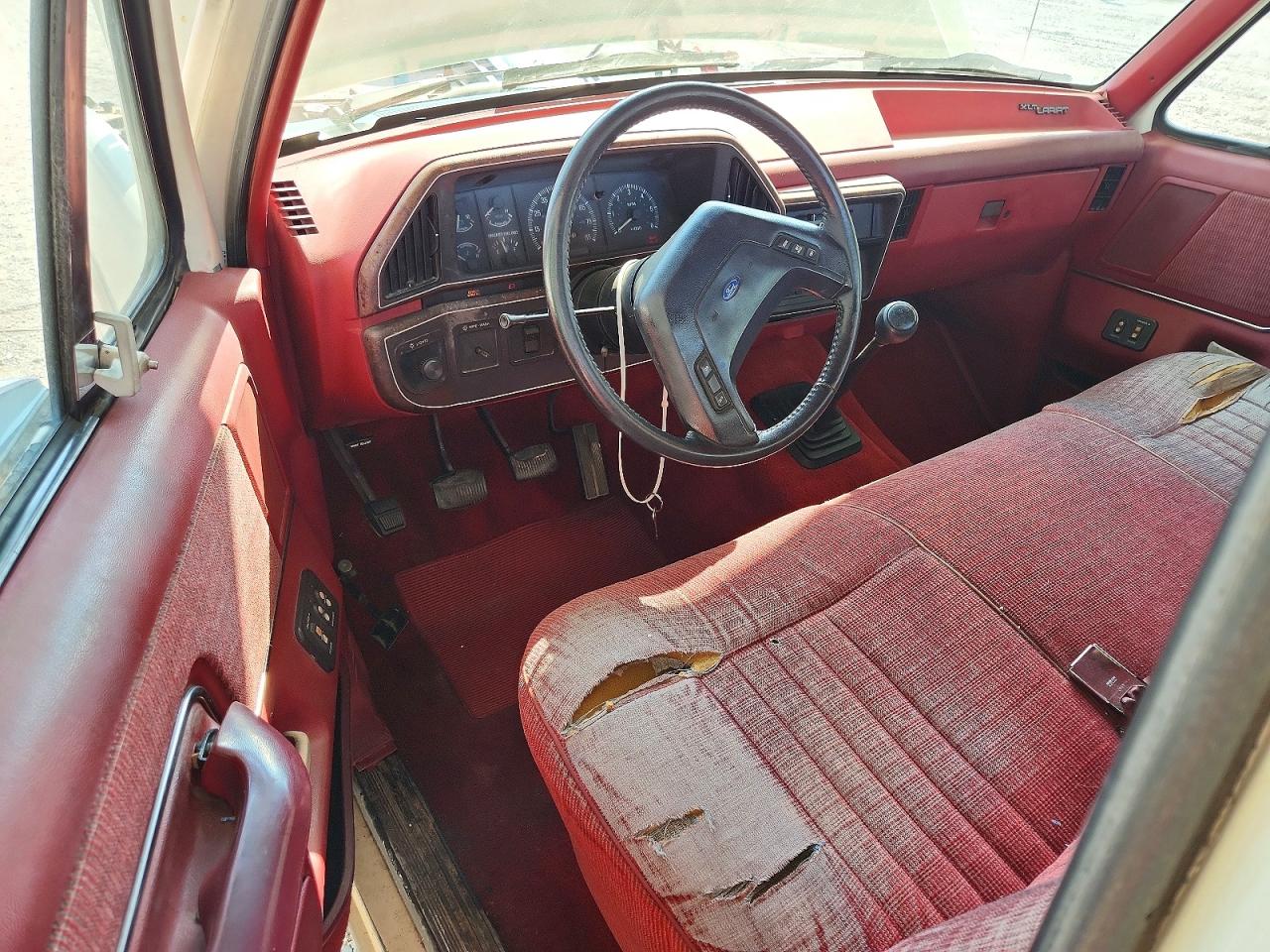 1991 Ford F150 White vin: 1FTDF15NXMNA02275
