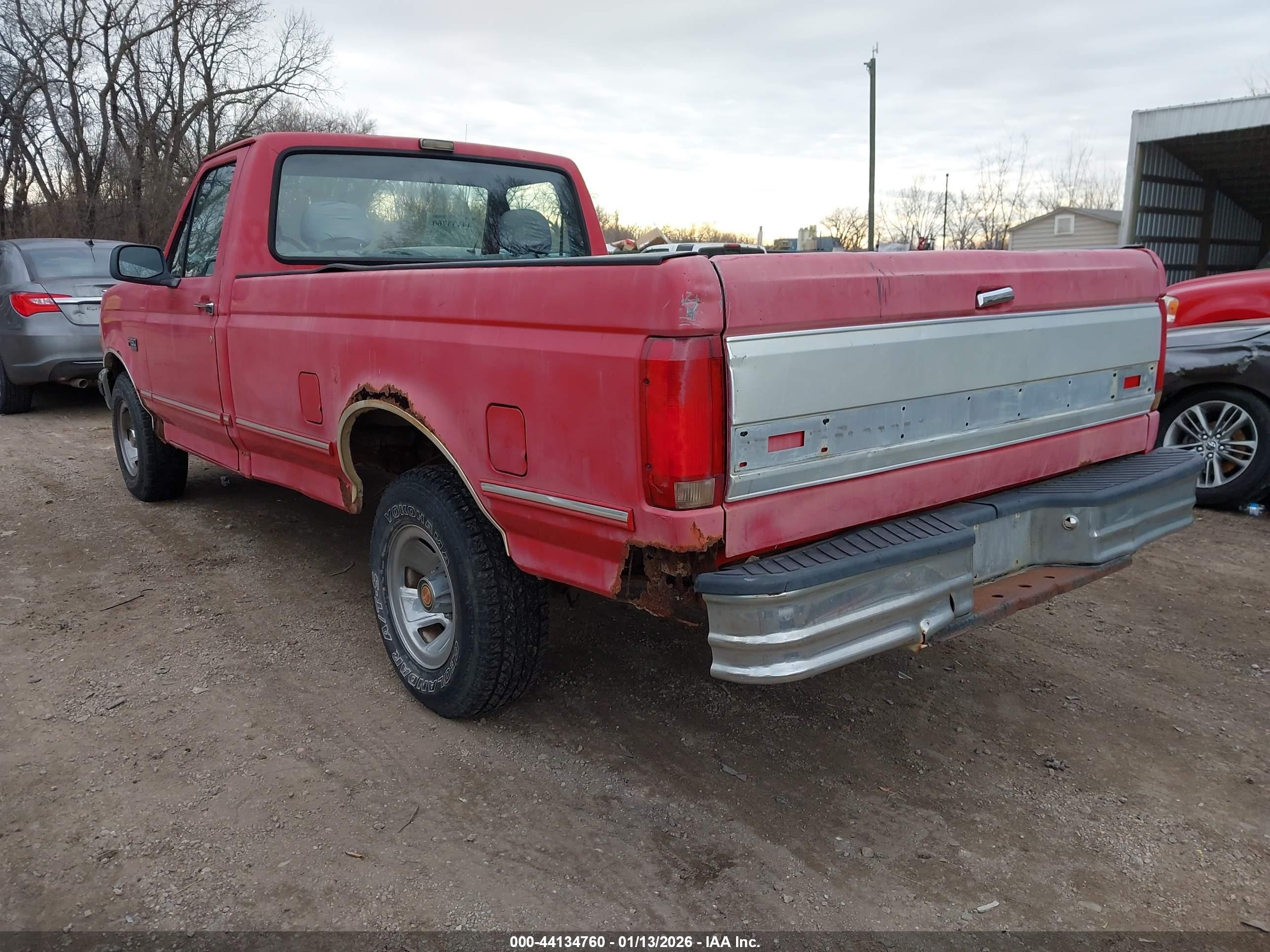 1993 Ford F150   Red vin: 1FTDF15NXPLA38080