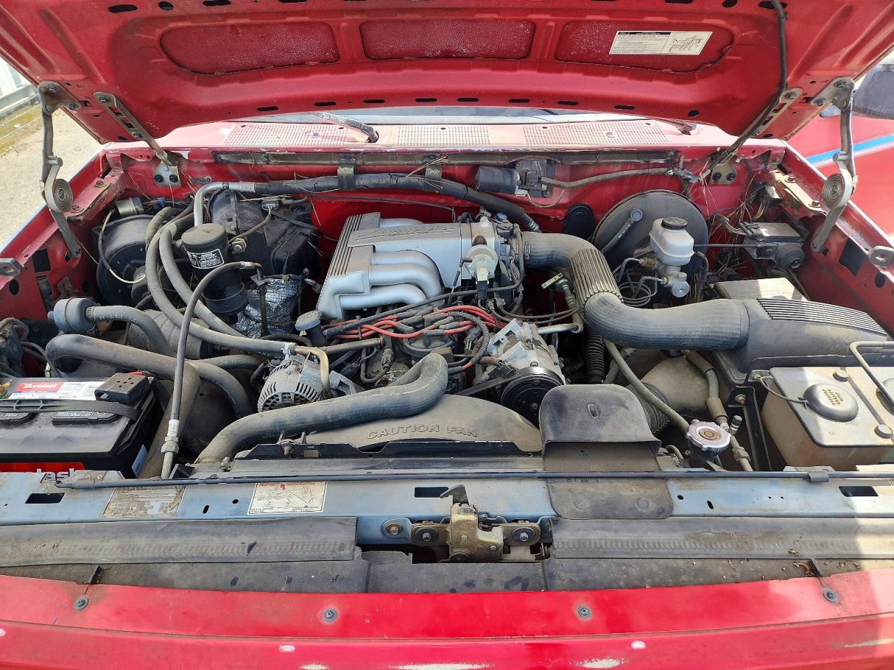 1993 Ford F150 Red vin: 1FTDF15R1PLB15941