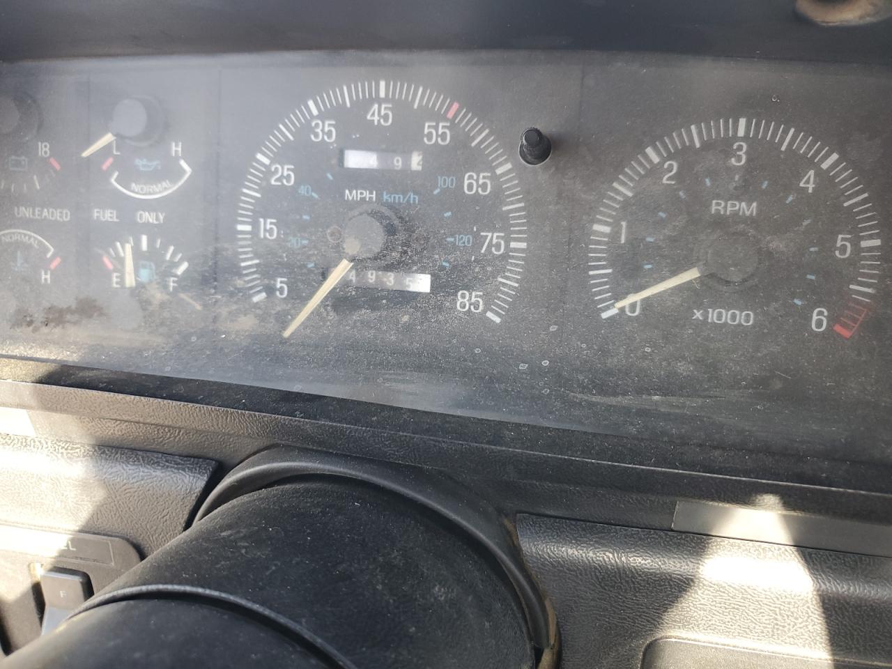 1987 Ford F150 Gray vin: 1FTDF15Y0HKB03827