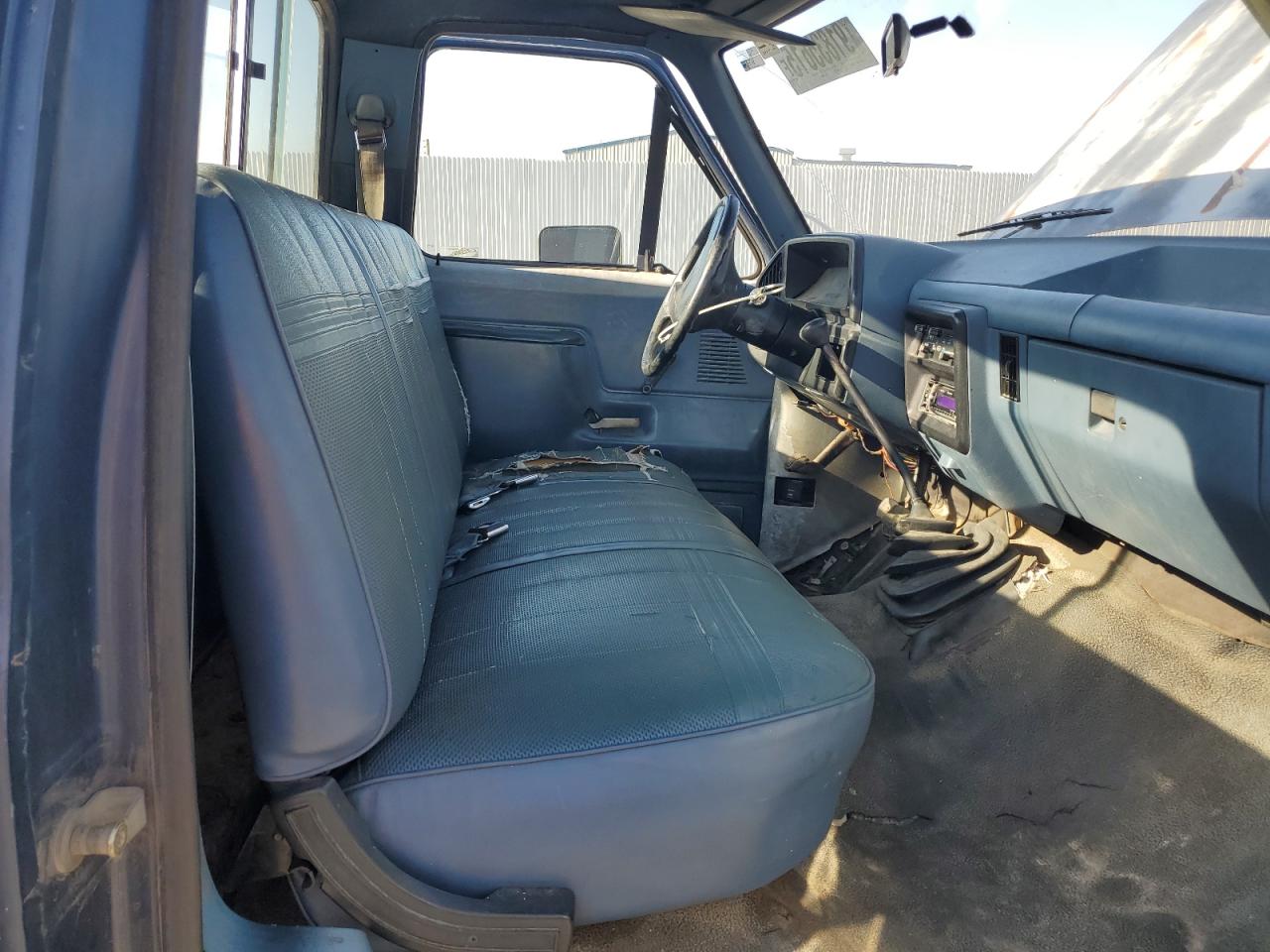 1987 Ford F150 Gray vin: 1FTDF15Y0HKB03827